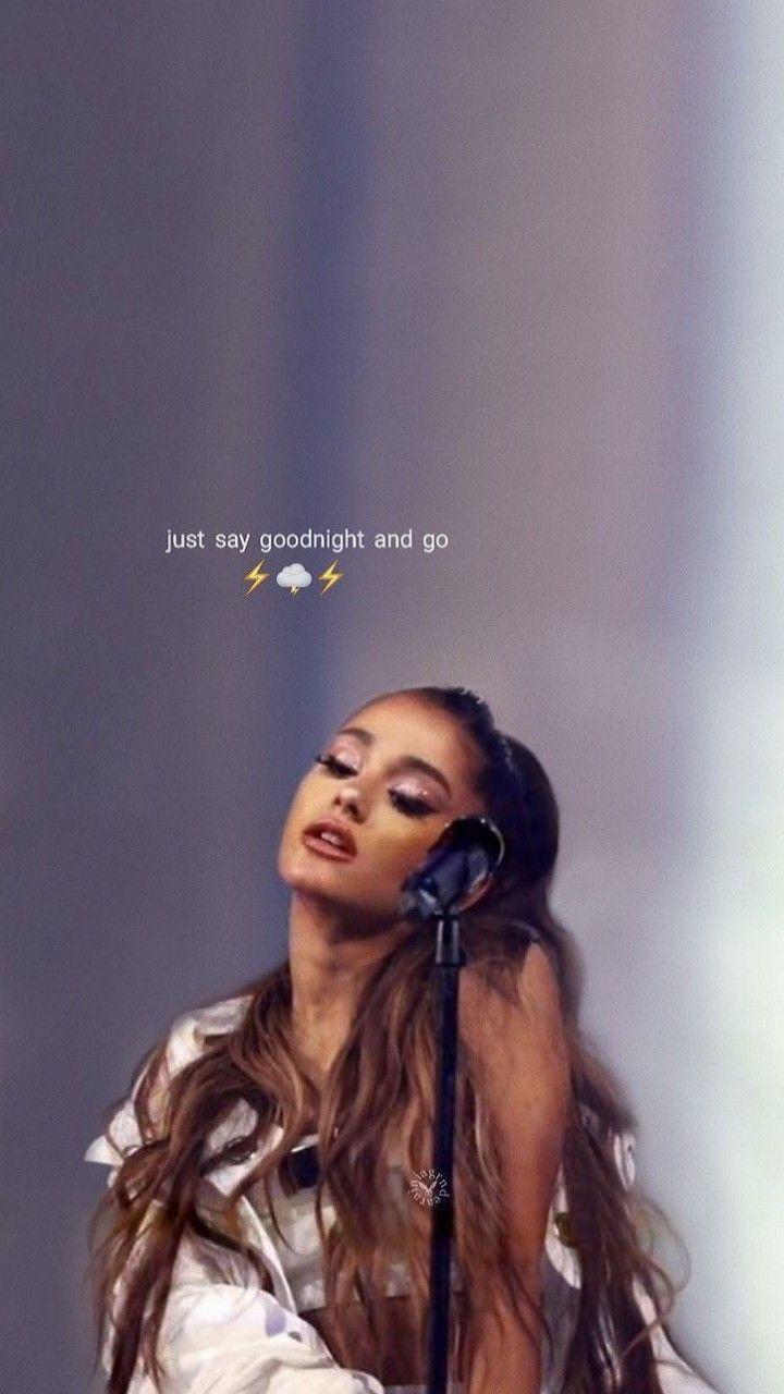 720x1280 Ariana Grande Wallpaper