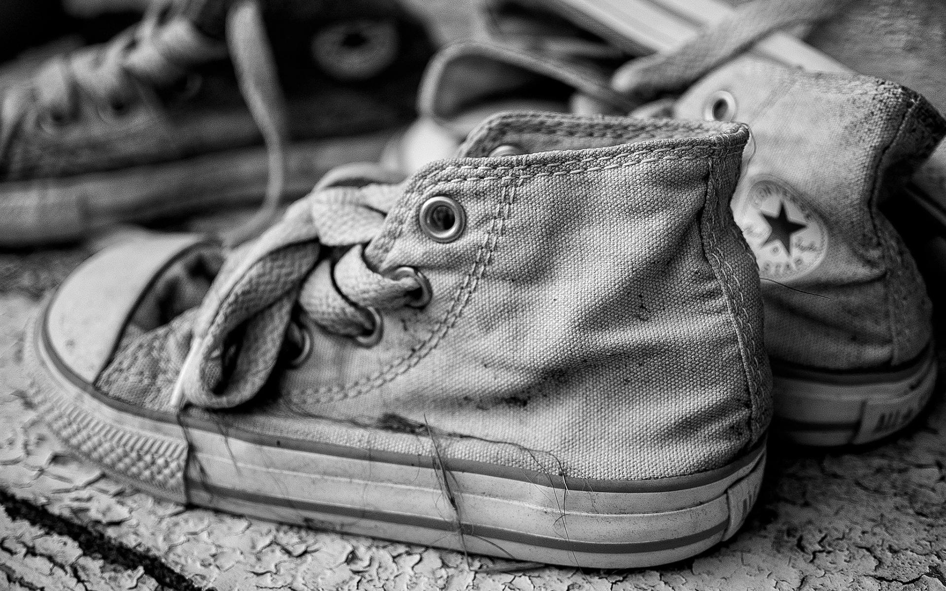 1920x1200 px black close converse macro Product retro shoes sneakers Up white