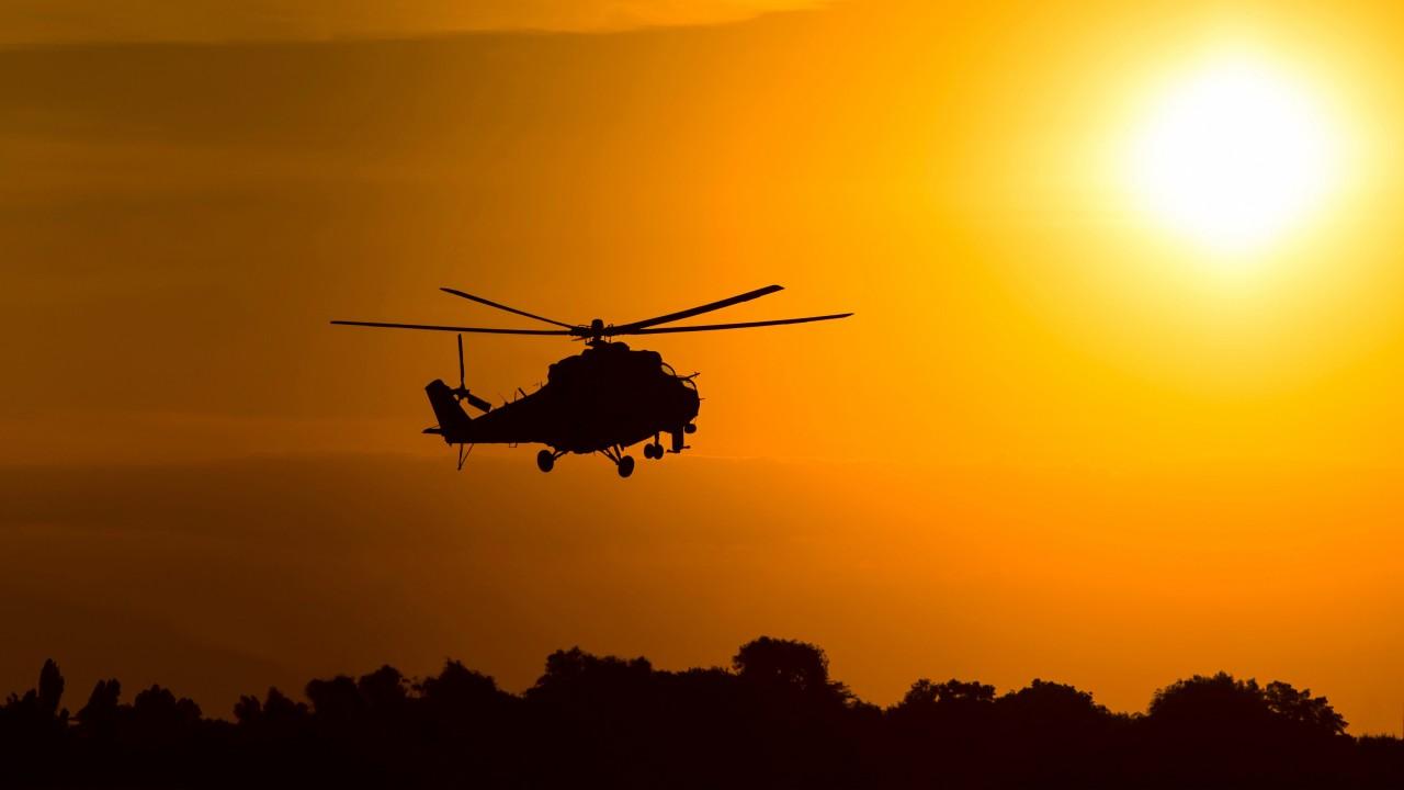 1280x720 Mil Mi Attack helicopter Silhouette K Wallpaper 3D Models. Free