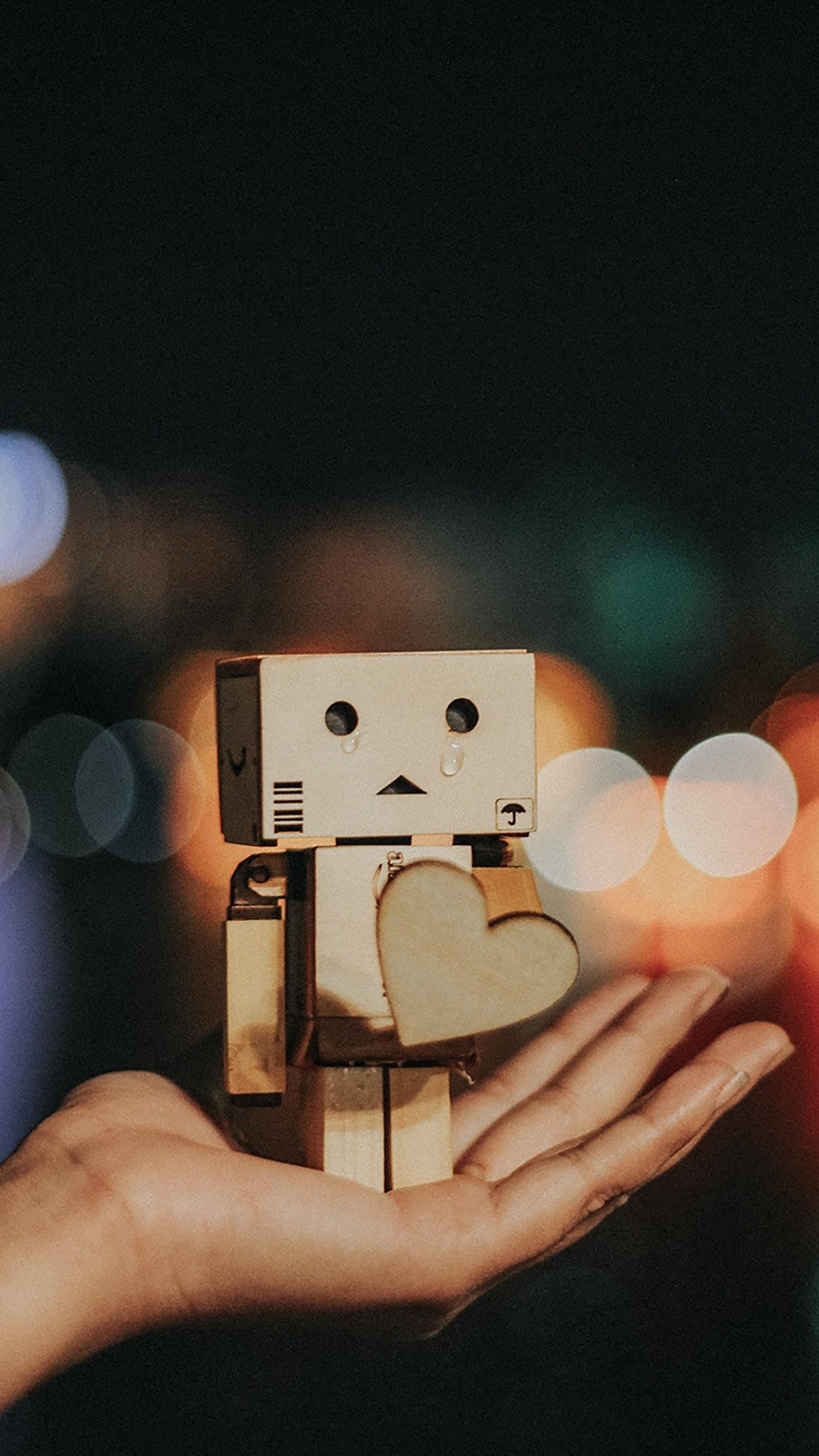 1440x2560 Danbo Cardboard Robot Wallpaper - [1440x2560]