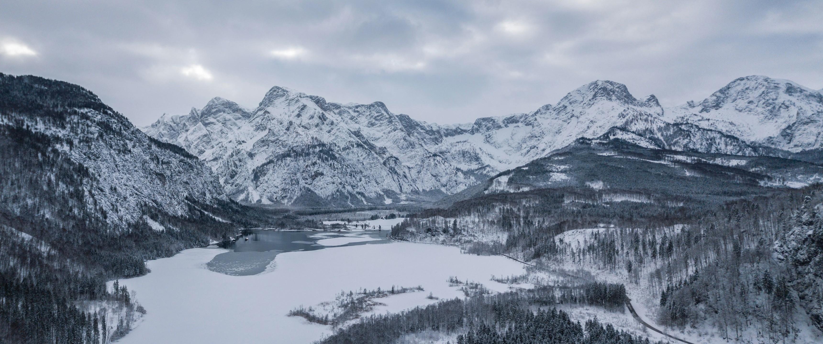 3440x1440 Download 3440x1440 Austria, Almsee, Lake, Snow, Mountain, Winter, Clouds Wallpaper