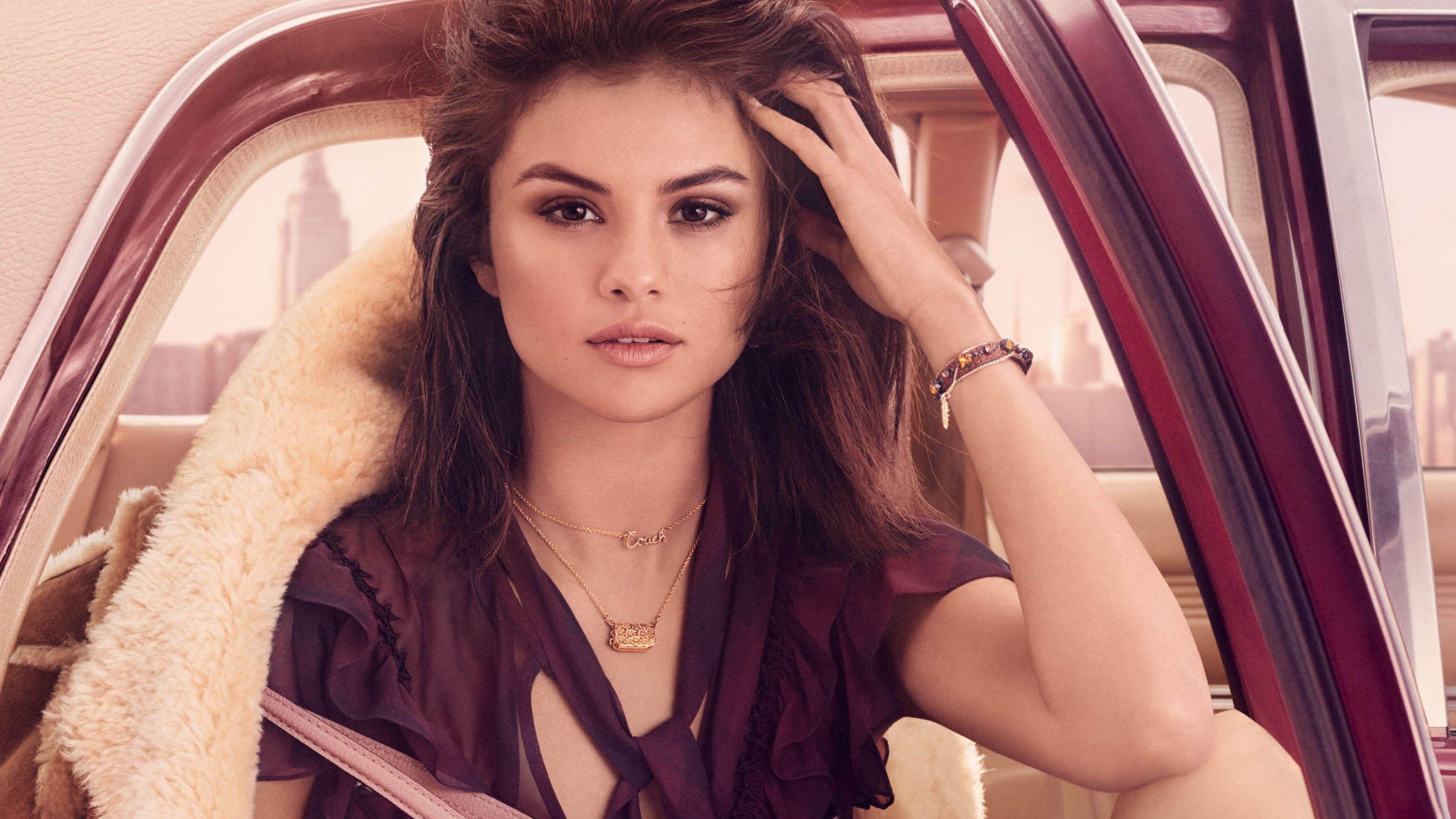 530 Selena Gomez HD Wallpapers and Backgrounds