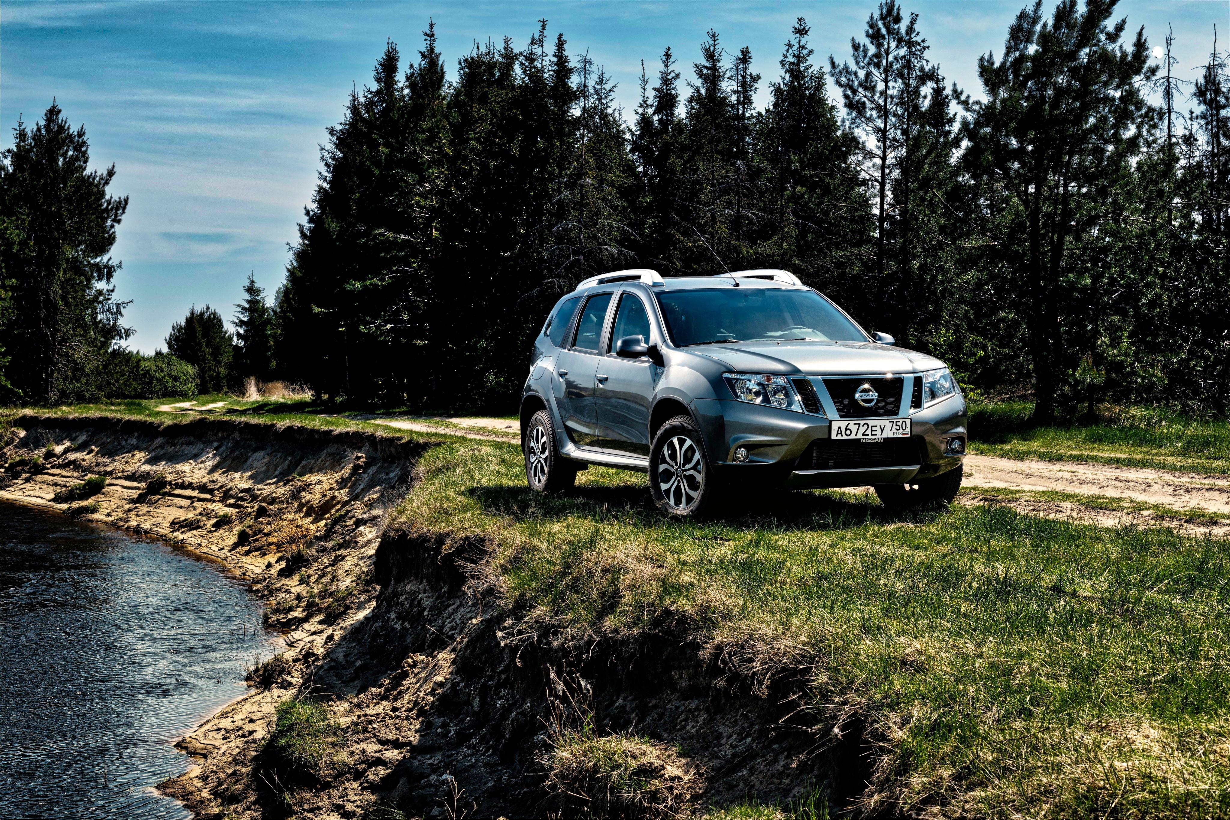 4096x2733 Nissan Pathfinder Wallpaper