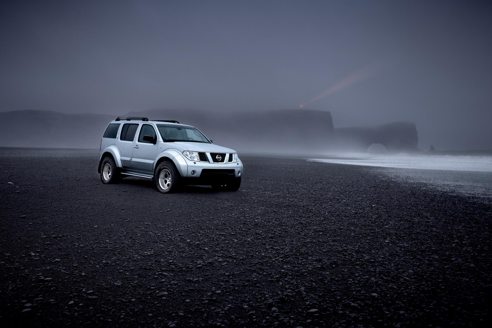 1920x1280 Arctic Trucks Nissan Pathfinder picture. Arctic Trucks photo gallery