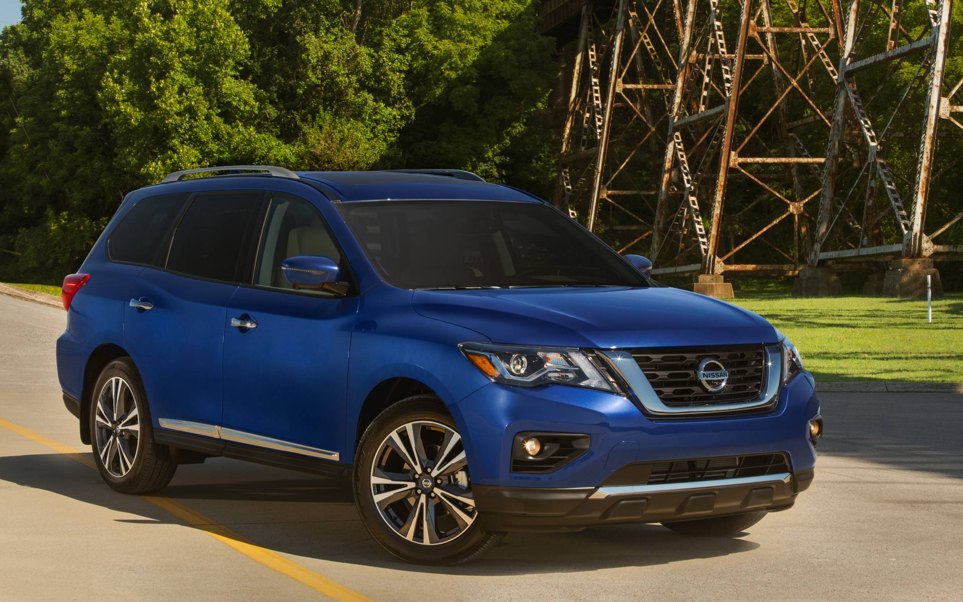 1920x1200 Nissan Pathfinder Photo 1 Car Guide