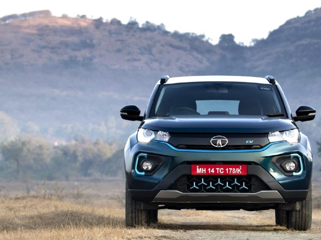 1024x768 The Number 1 Selling EV car of 2020: Tata Nexon