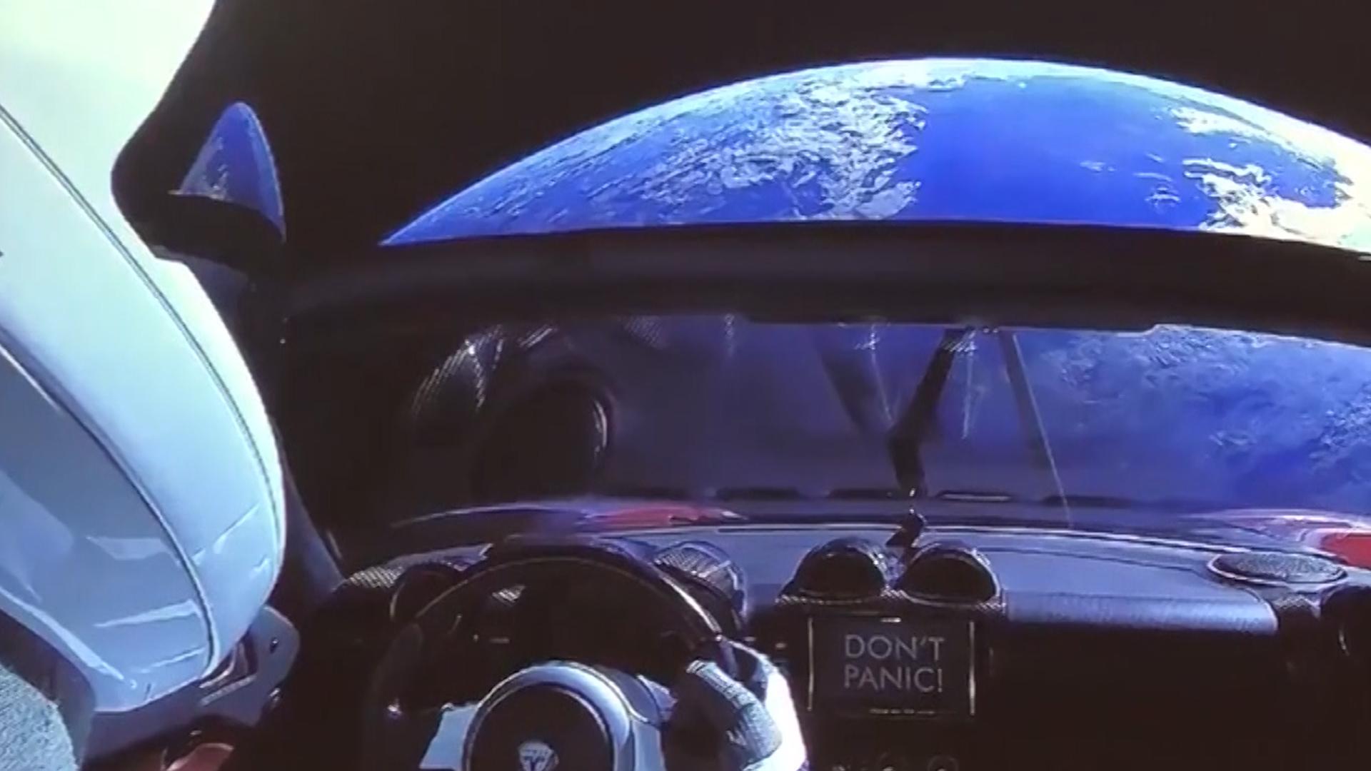 1920x1080 Must see: 'Starman' rockets through space on Heavy Falcon SpaceX mission