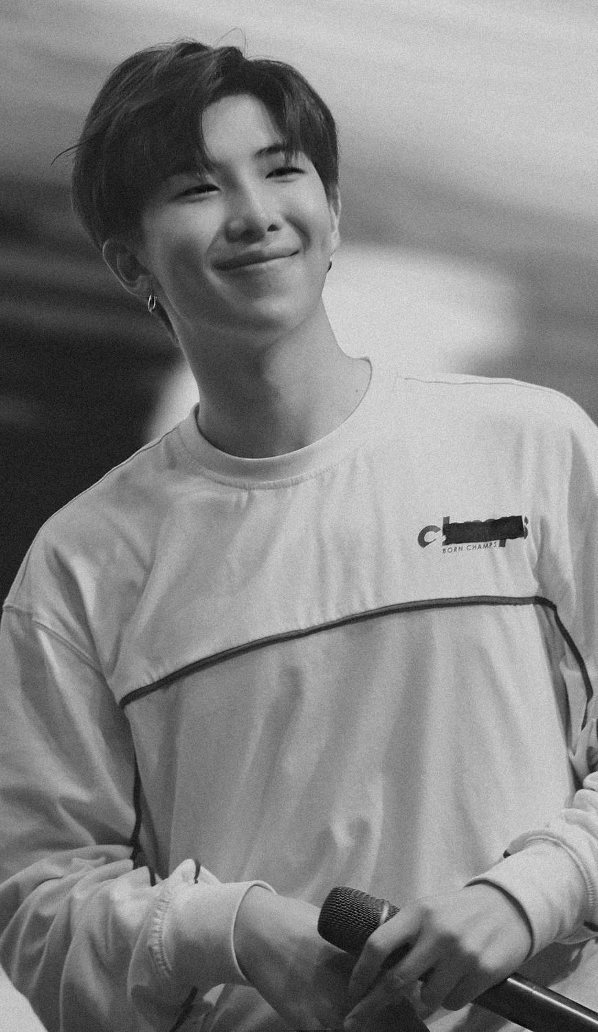 BTS RM Black and White Wallpapers - Top Free BTS RM Black and White