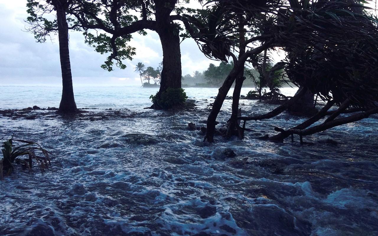 1280x800 Marshall Islands Freak Waves
