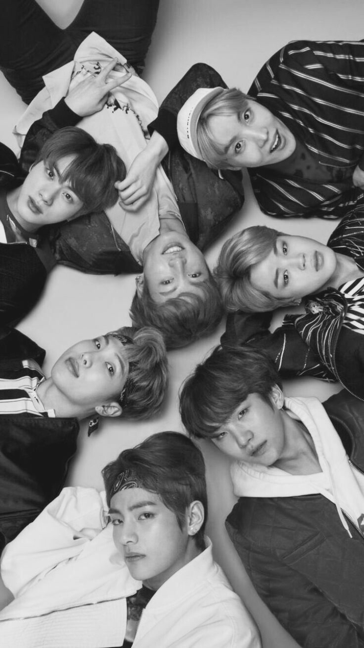 750x1334 Bts Black And White Poster