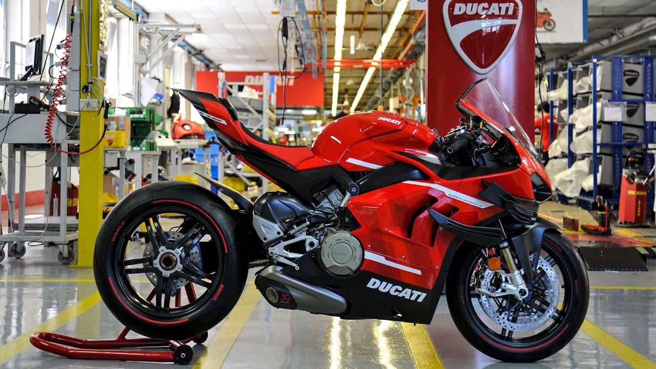1280x720 Superleggera V4 Ducati Matter lightness into speed emotions