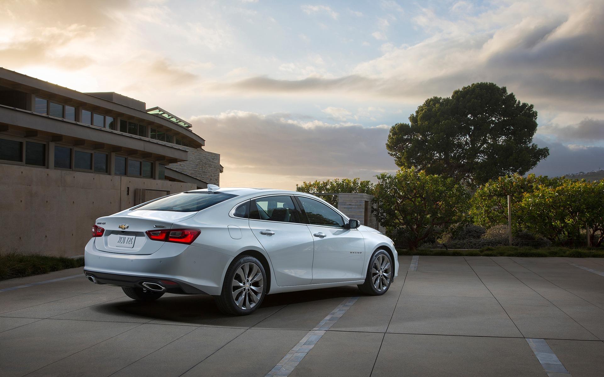 1920x1200 Chevrolet Malibu Photo 3 Car Guide