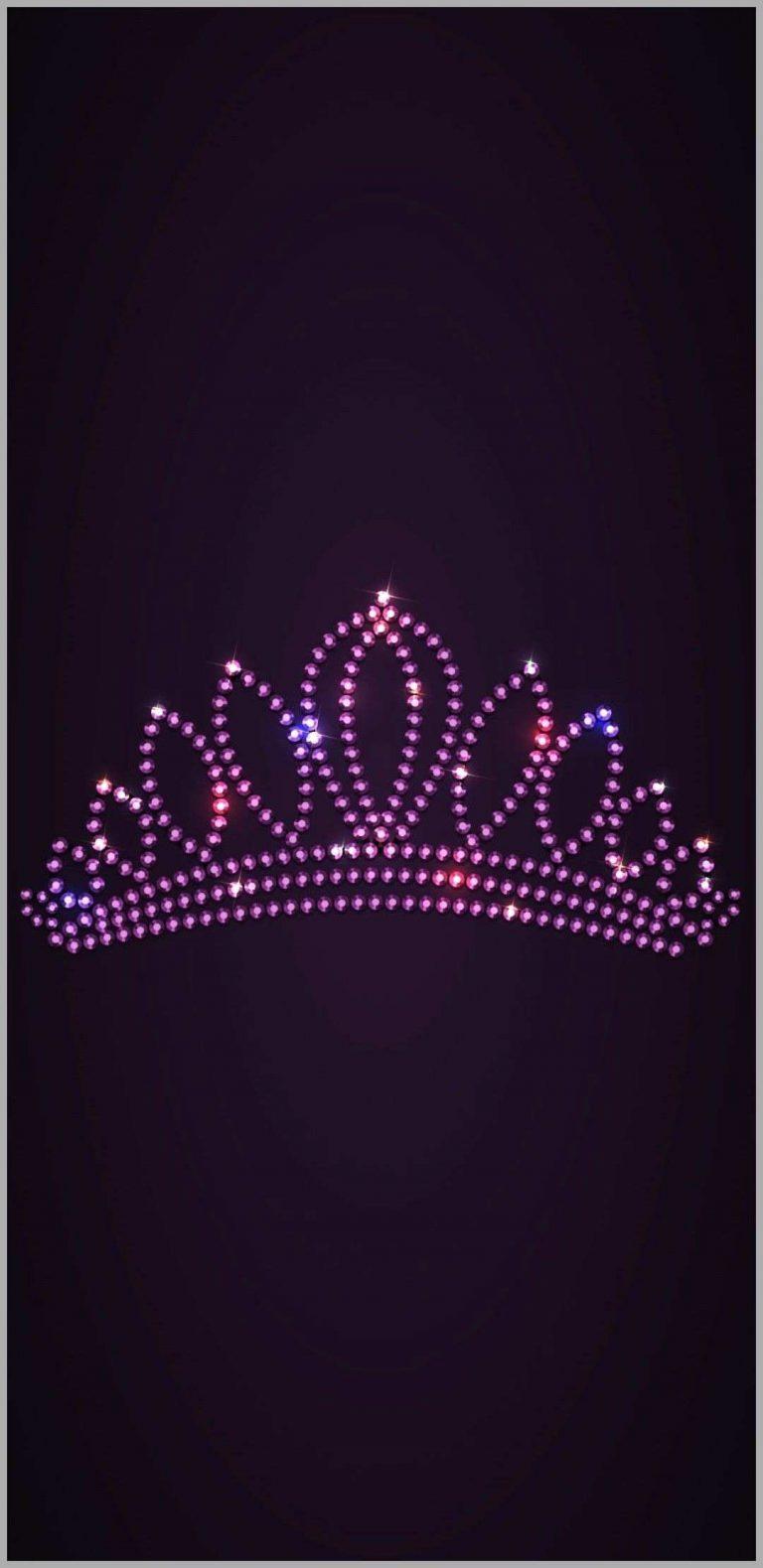 768x1579 queen wallpaper 06