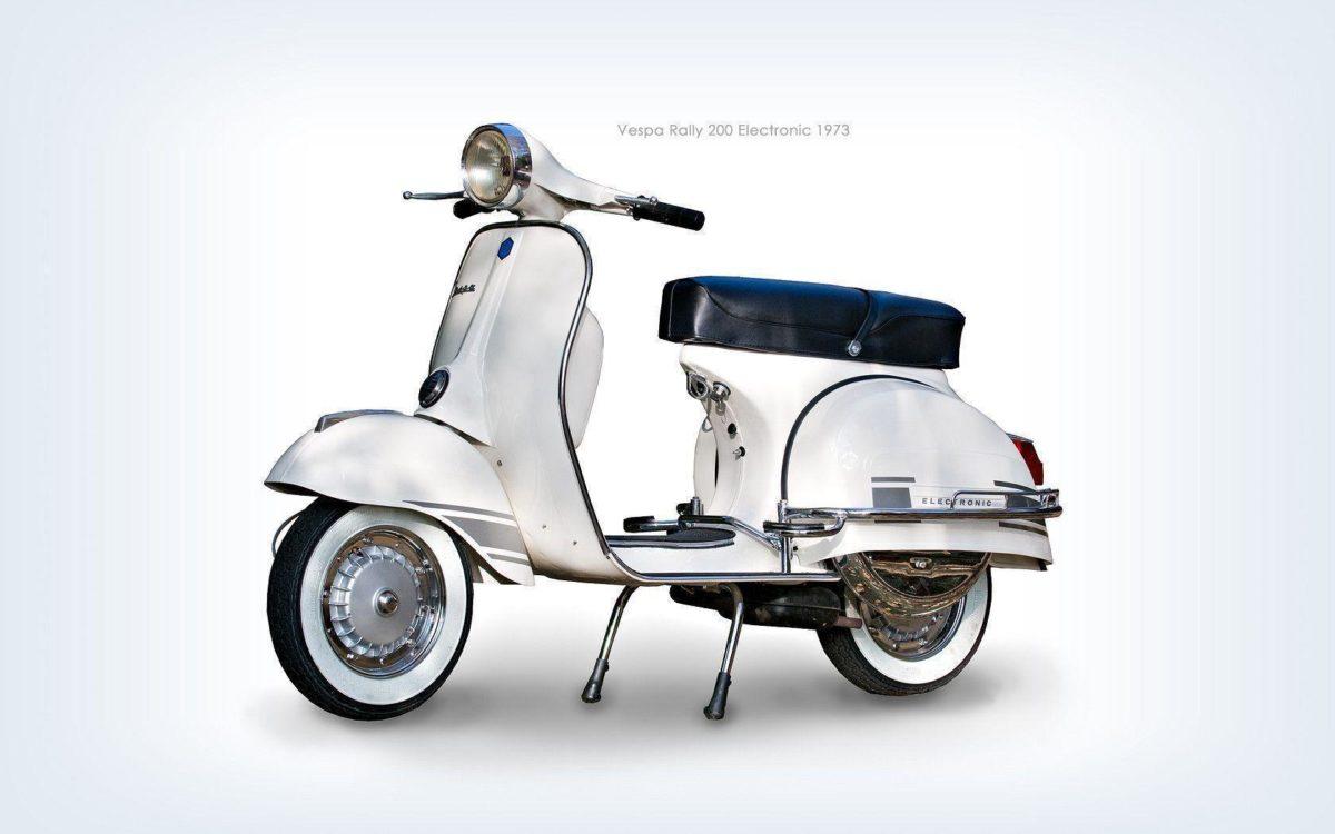 1200x750 Vintage Vespa Wallpaper