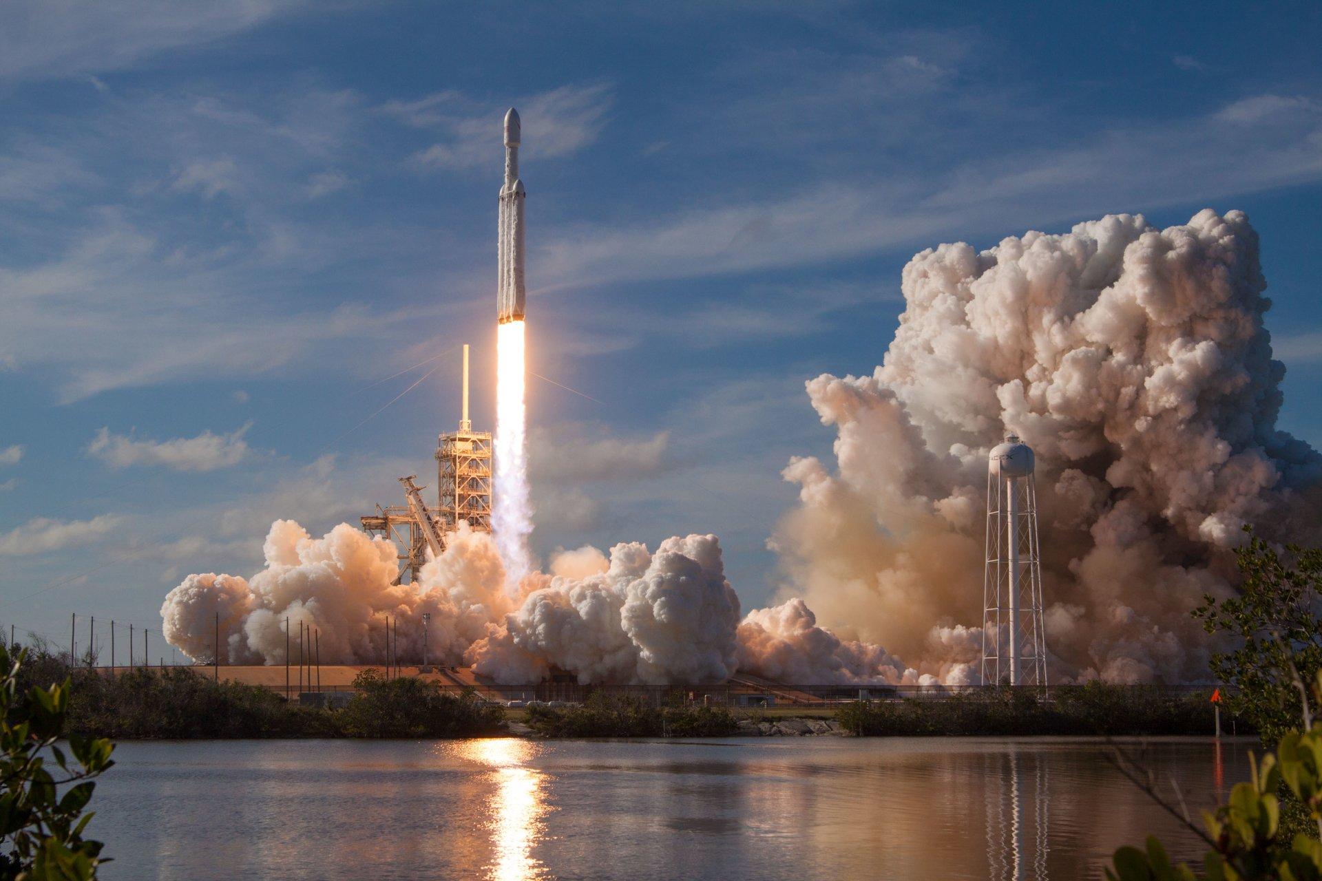 1920x1280 SpaceX HD Wallpaper and Background Image