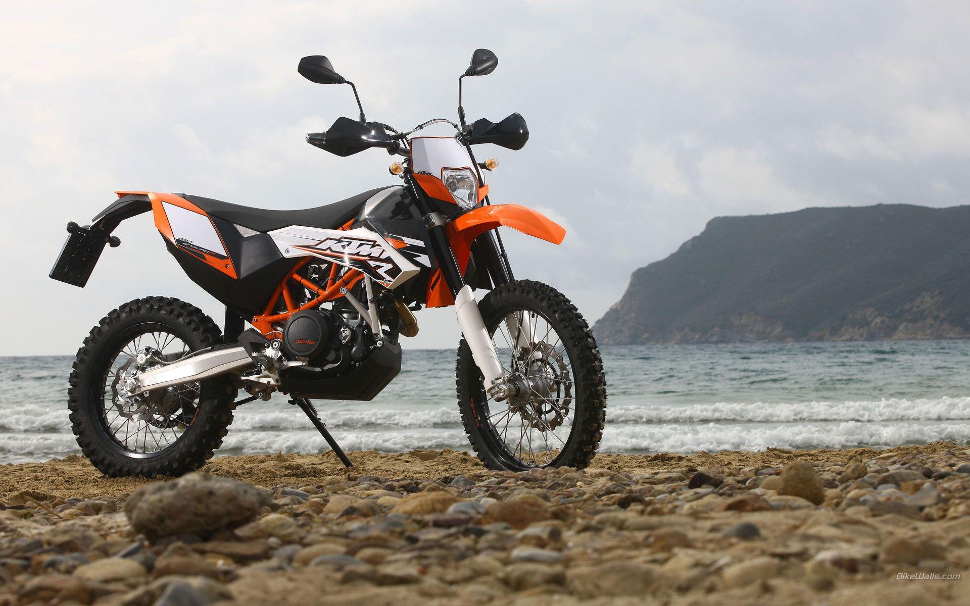 1920x1200 Enduro Wallpaper
