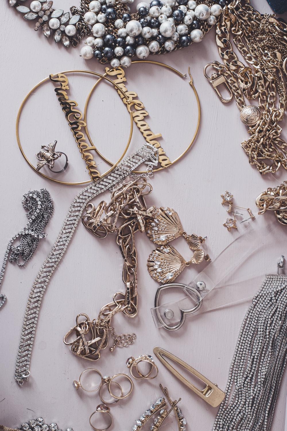 1000x1500 Gold Jewelry Picture. Download Free Image