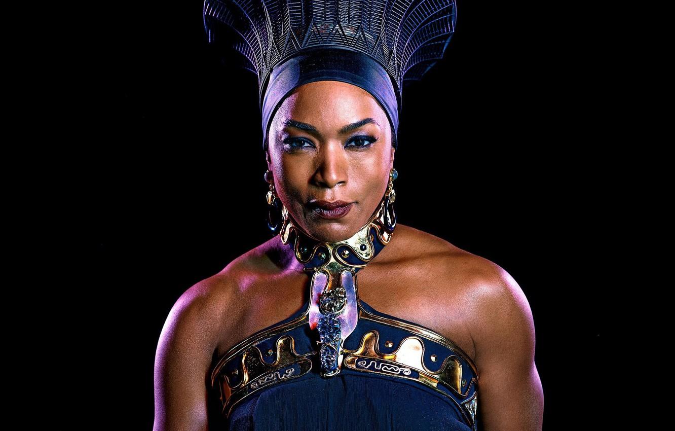 1332x850 Wallpaper cinema, woman, movie, film, necklace, Black Panther image for desktop, section фильмы