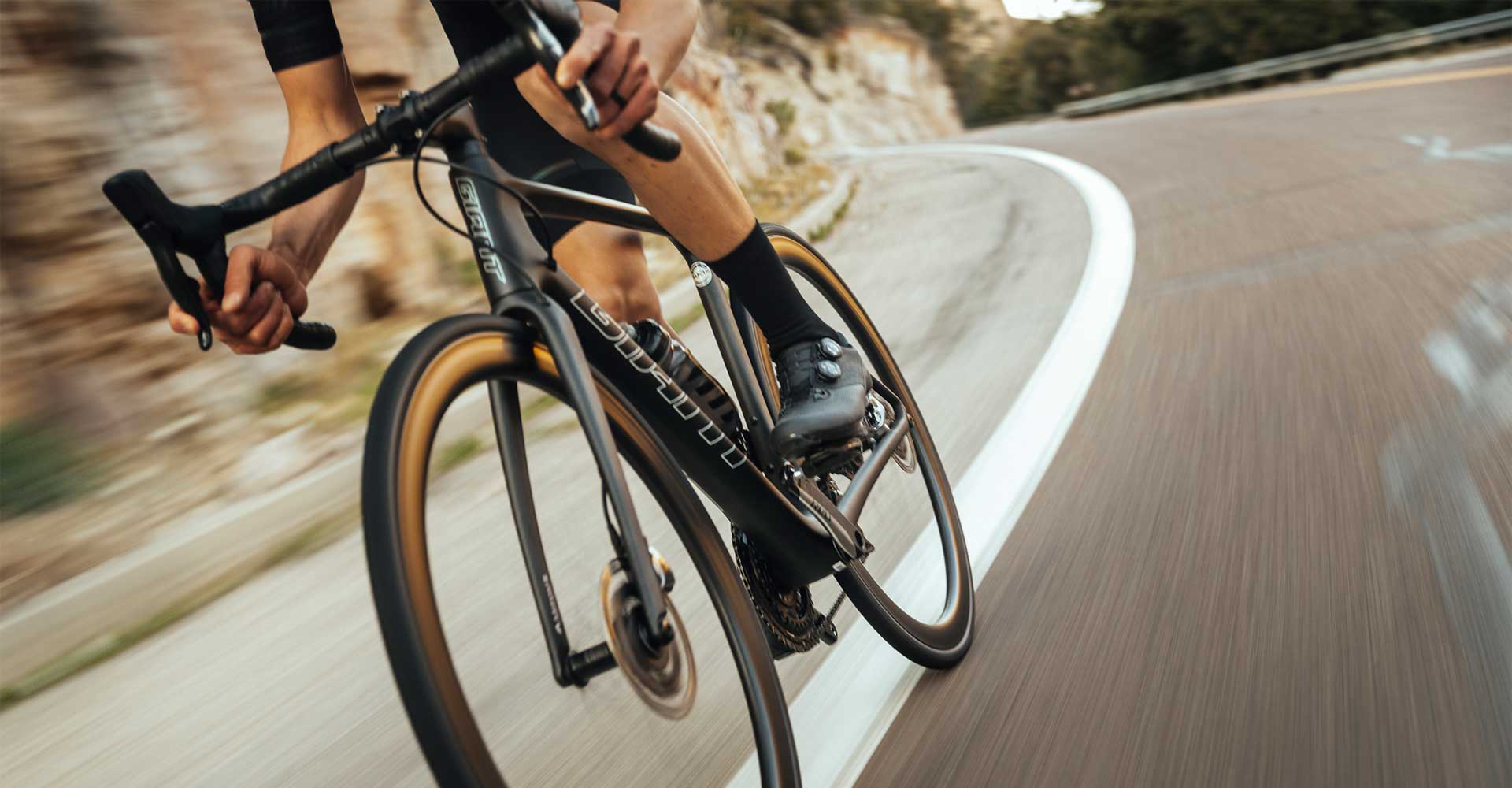 1920x1000 Giant Composite Confidence. Giant Confidence. Ride Giant. Giant Bicycles United States