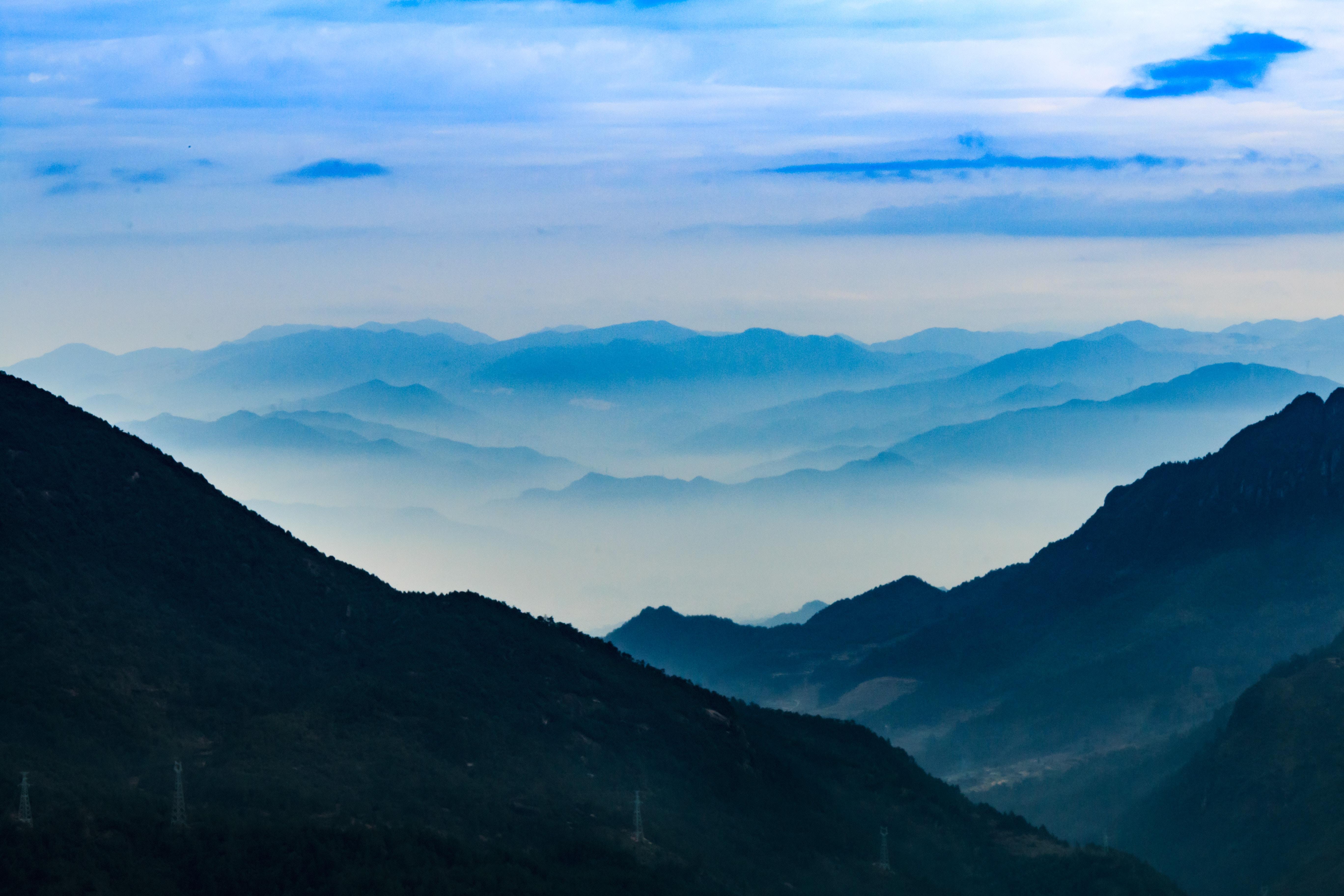 5472x3648 5472x3648 #fog, #mist, #mountain, #landscape, #Free image, #tree, #blue, #cloud, #silhouette, #ridge. Mocah HD Wallpaper