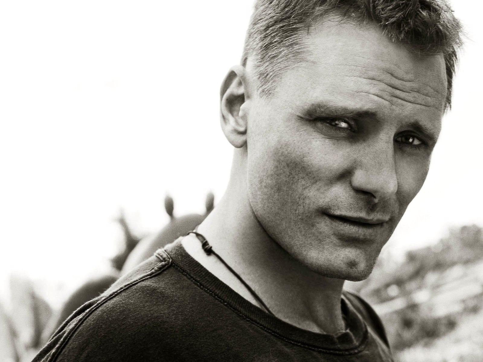 Viggo Mortensen Wallpapers - Top Free Viggo Mortensen Backgrounds