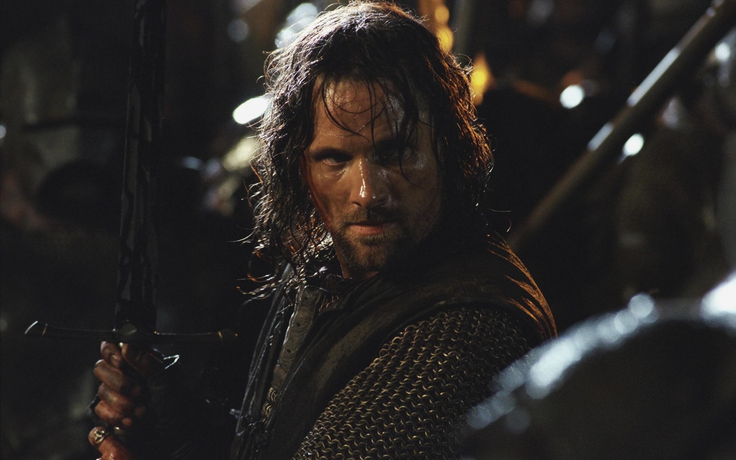 2560x1600 brunettes, Movies, Men, The, Lord, Of, The, Rings, Aragorn, Viggo, Mortensen, Warriors, Swords, The, Two, Towers Wallpaper HD / Desktop and Mobile Background
