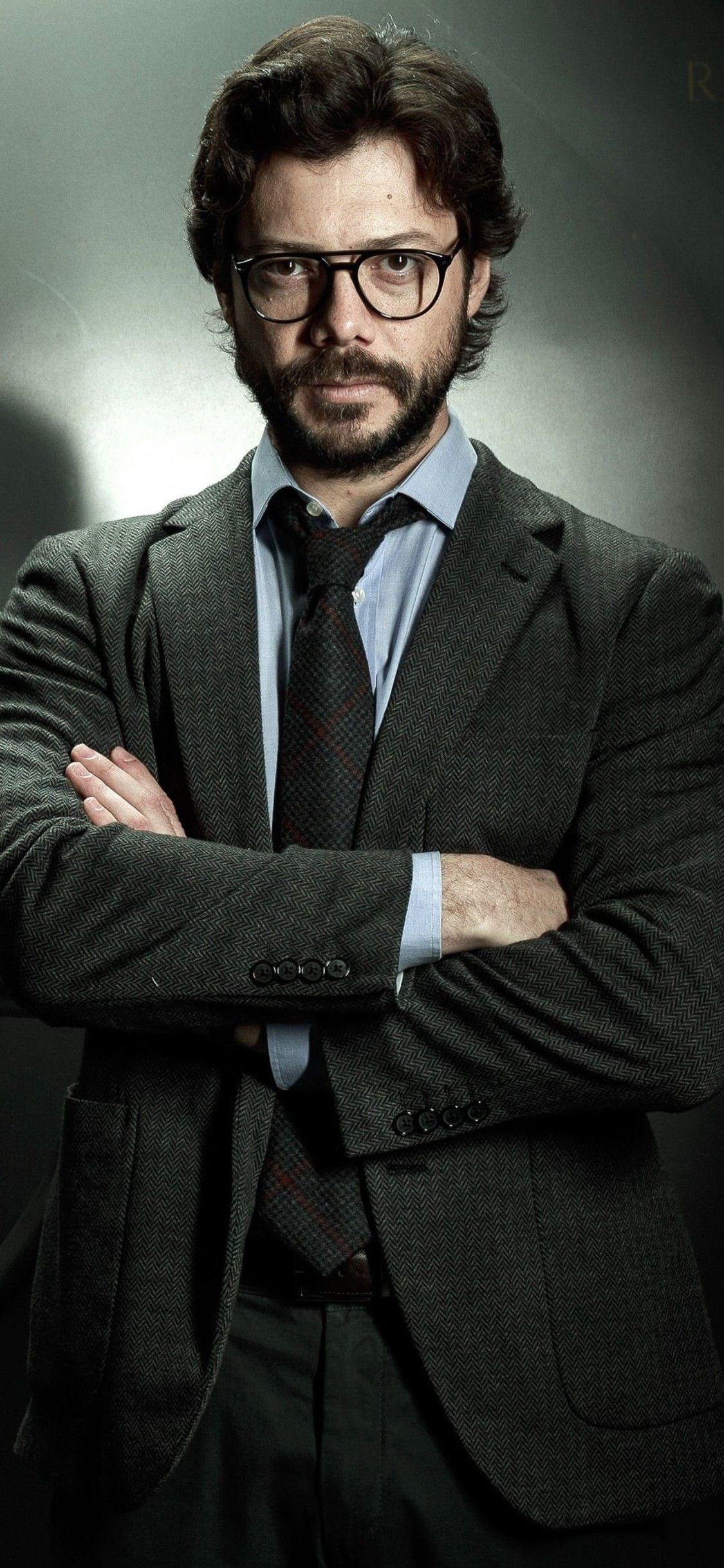 1125x2436 Professor Money Heist Wallpaper
