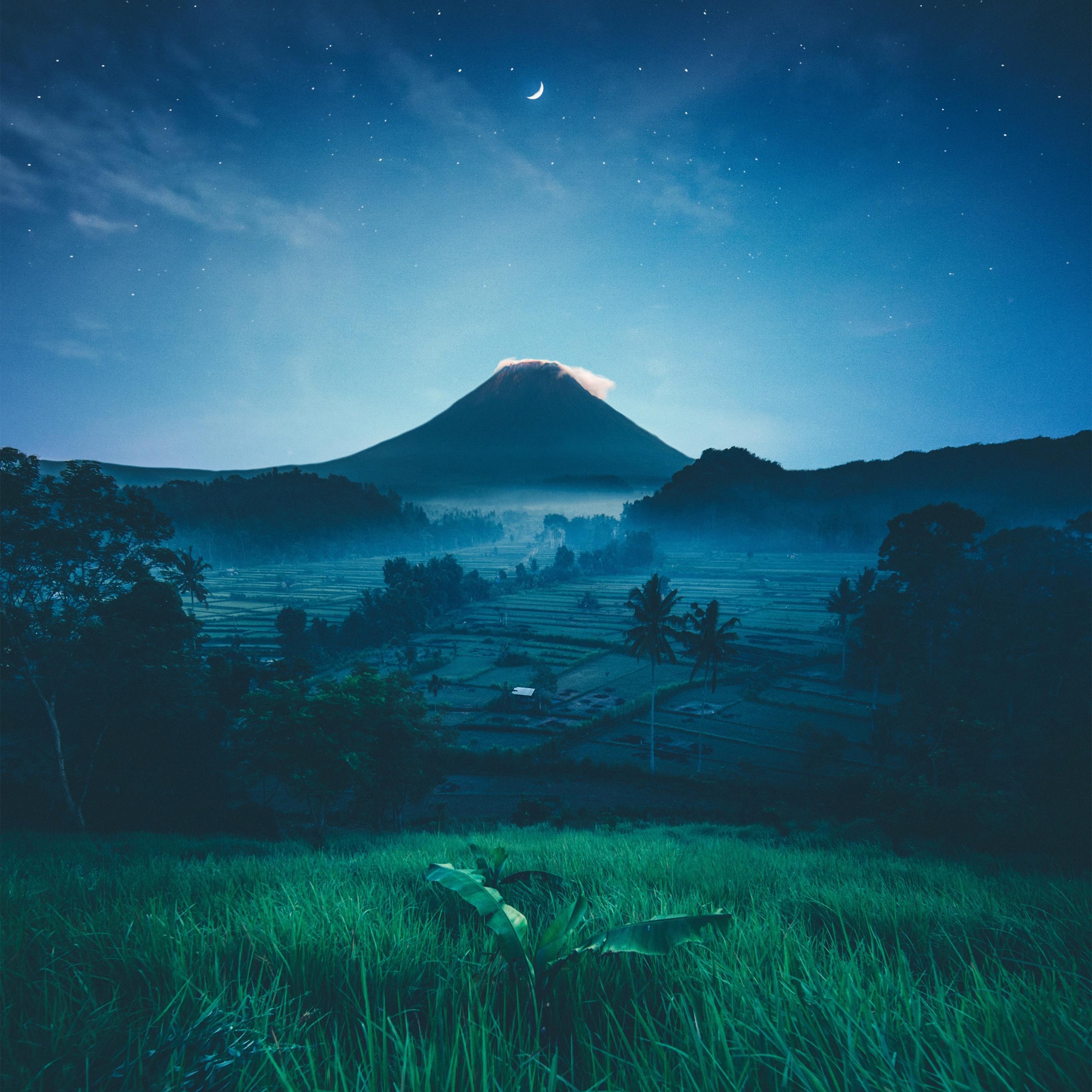 2732x2732 Mount Agung 4K Wallpaper, Volcano, Rice fields, Bali, Indonesia, Crescent Moon, Starry sky, Night, Nature