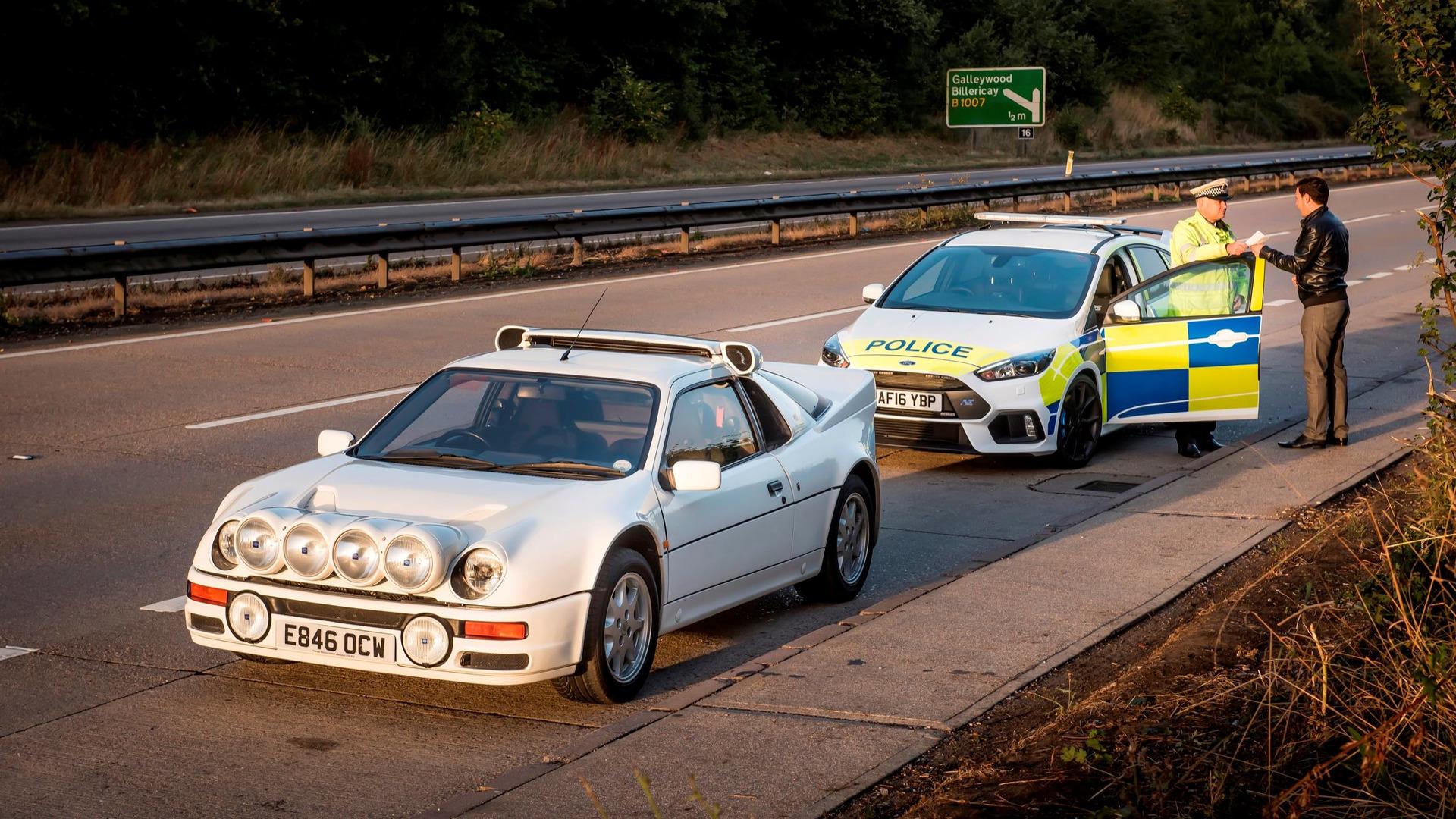 1920x1080 UK police try Focus RS, 30 years after RS200