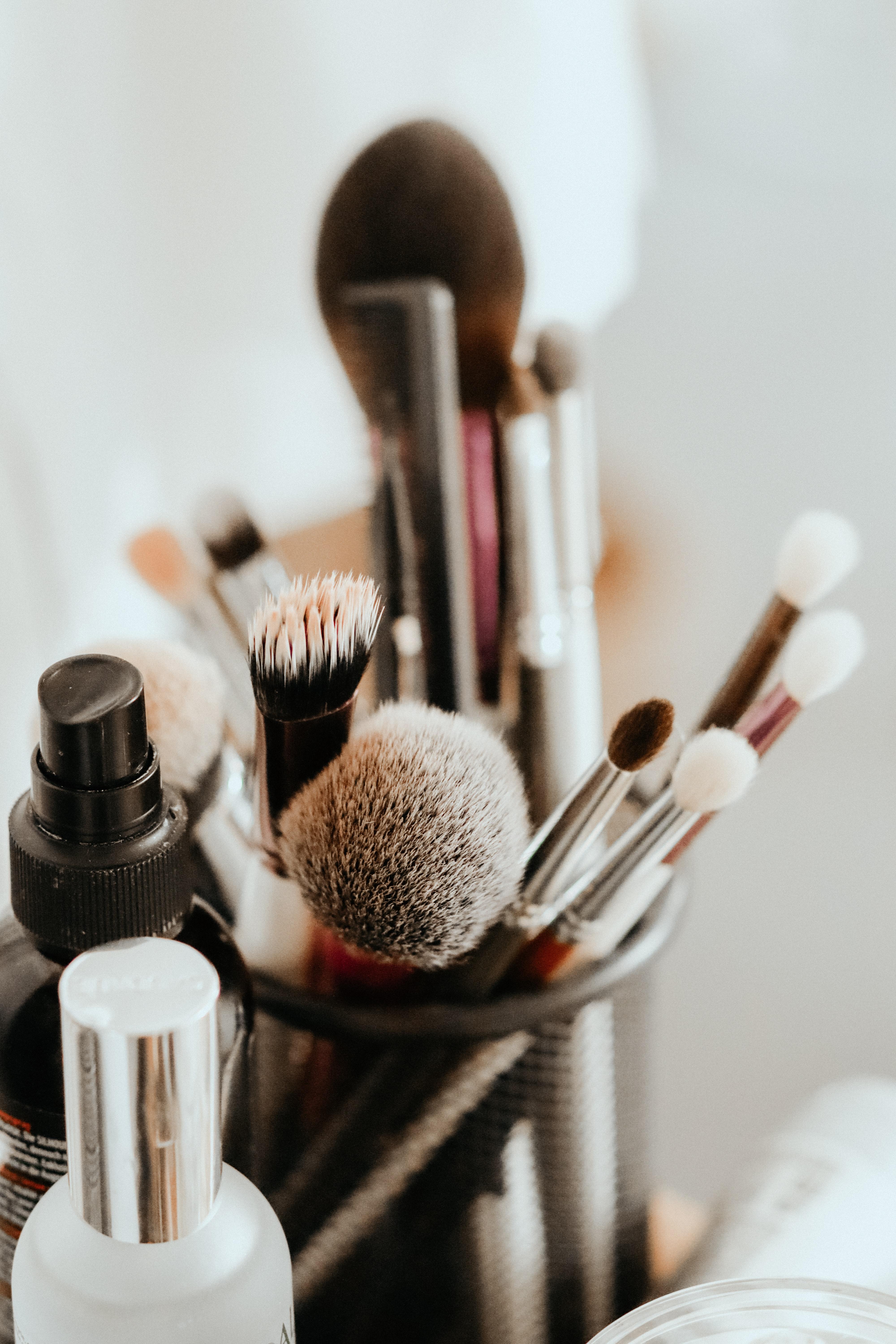 4000x6000 makeup wallpaper, brush, makeup brushes, product, cosmetics, beauty, material property, tool, eye shadow, furniture, personal care