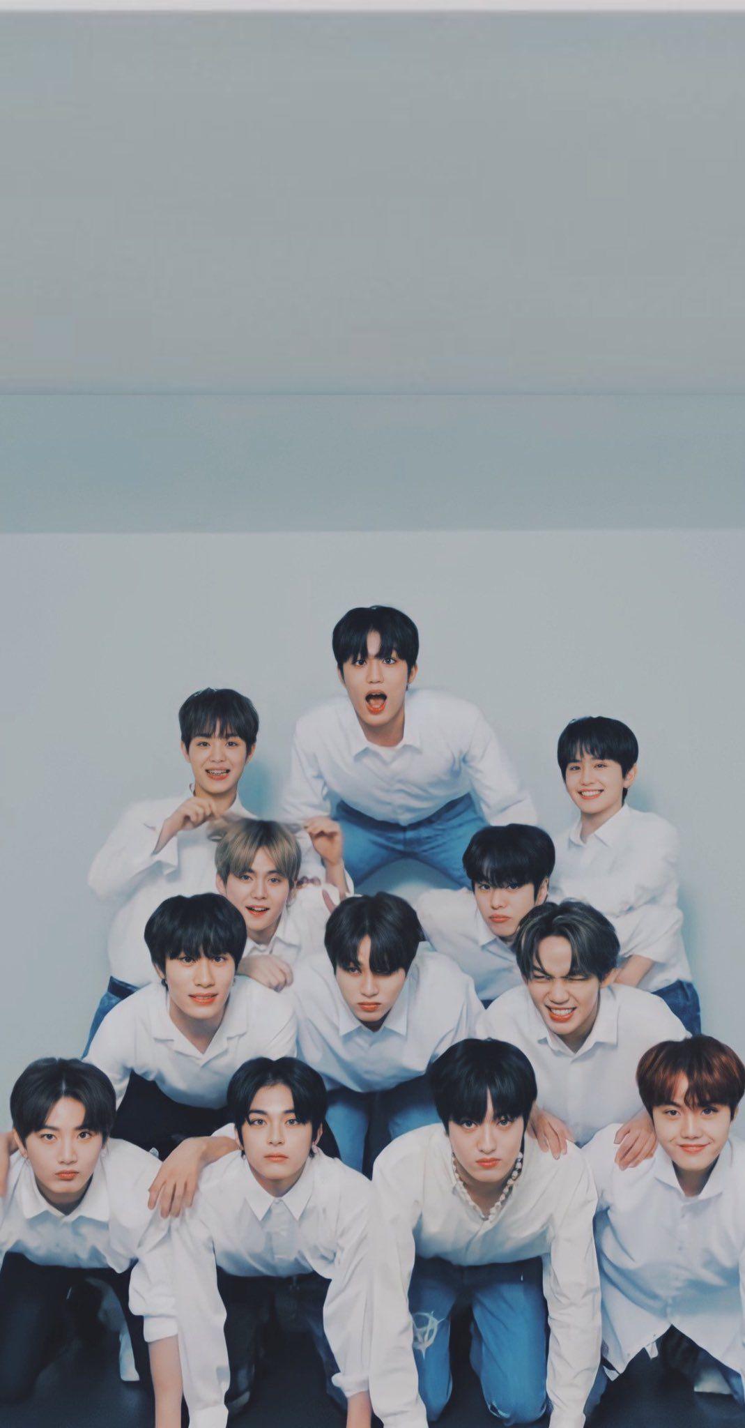 1069x2048 TREASURE