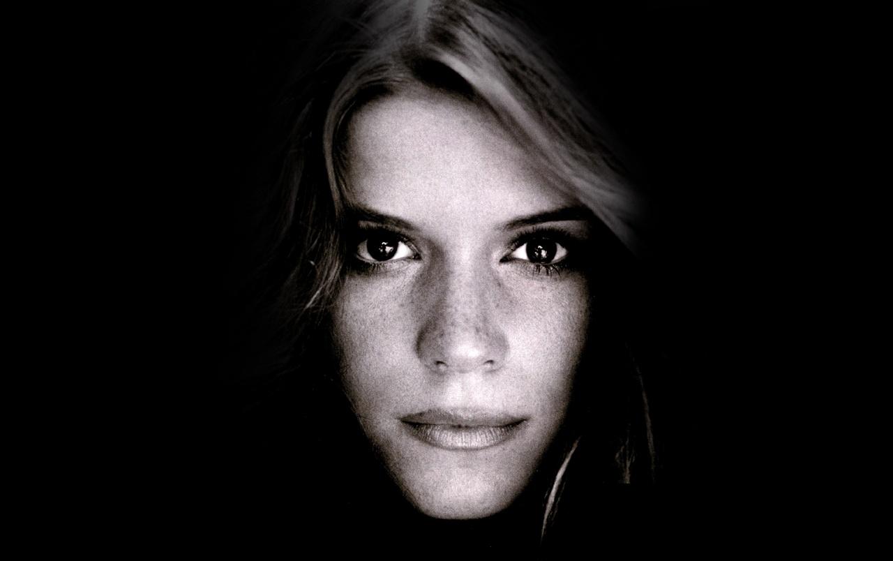 1280x804 Beautiful Kate Mara Close Up Wallpaper. Beautiful Kate Mara Close Up