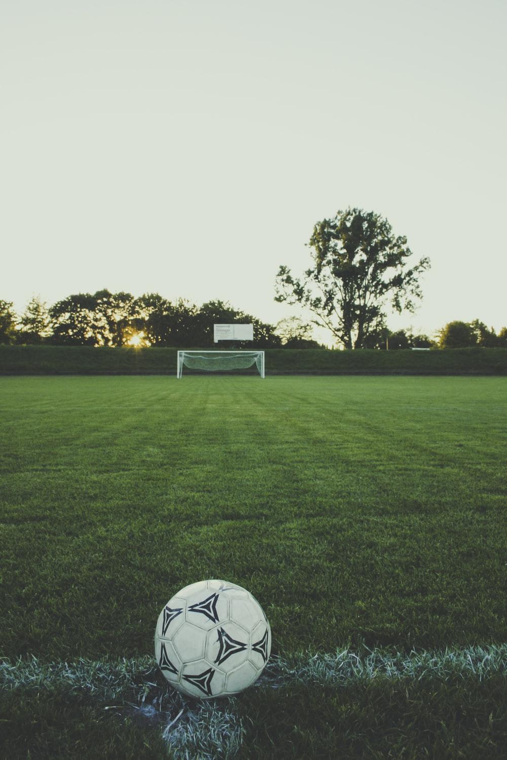 1000x1500 Soccer Picture [HD]. Download Free Image
