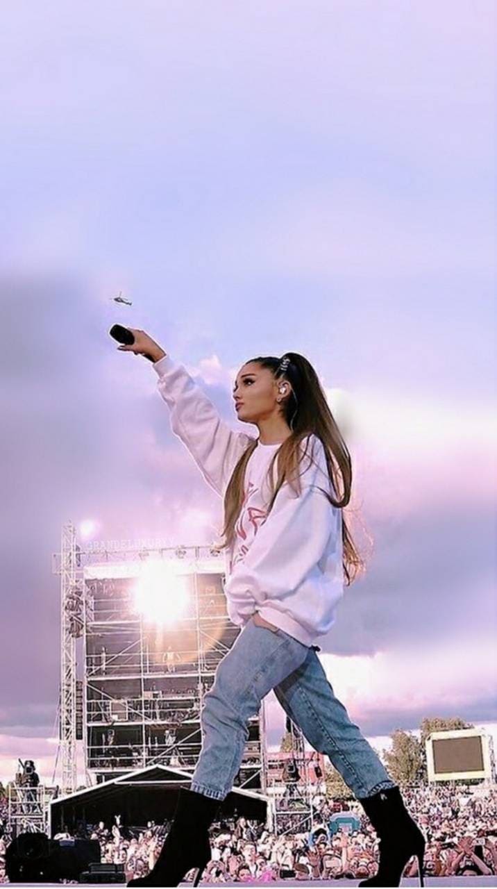 716x1280 Ariana Grande Mobile Wallpaper HD Quality Ariana Grande Mobile Wallpaper Download