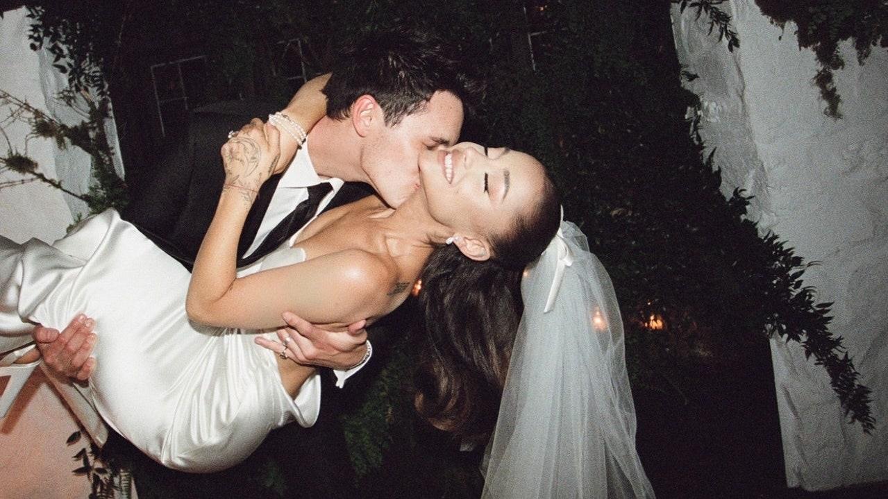 1279x719 image of the Week: Ariana Grande Shares Photo From Her Wedding