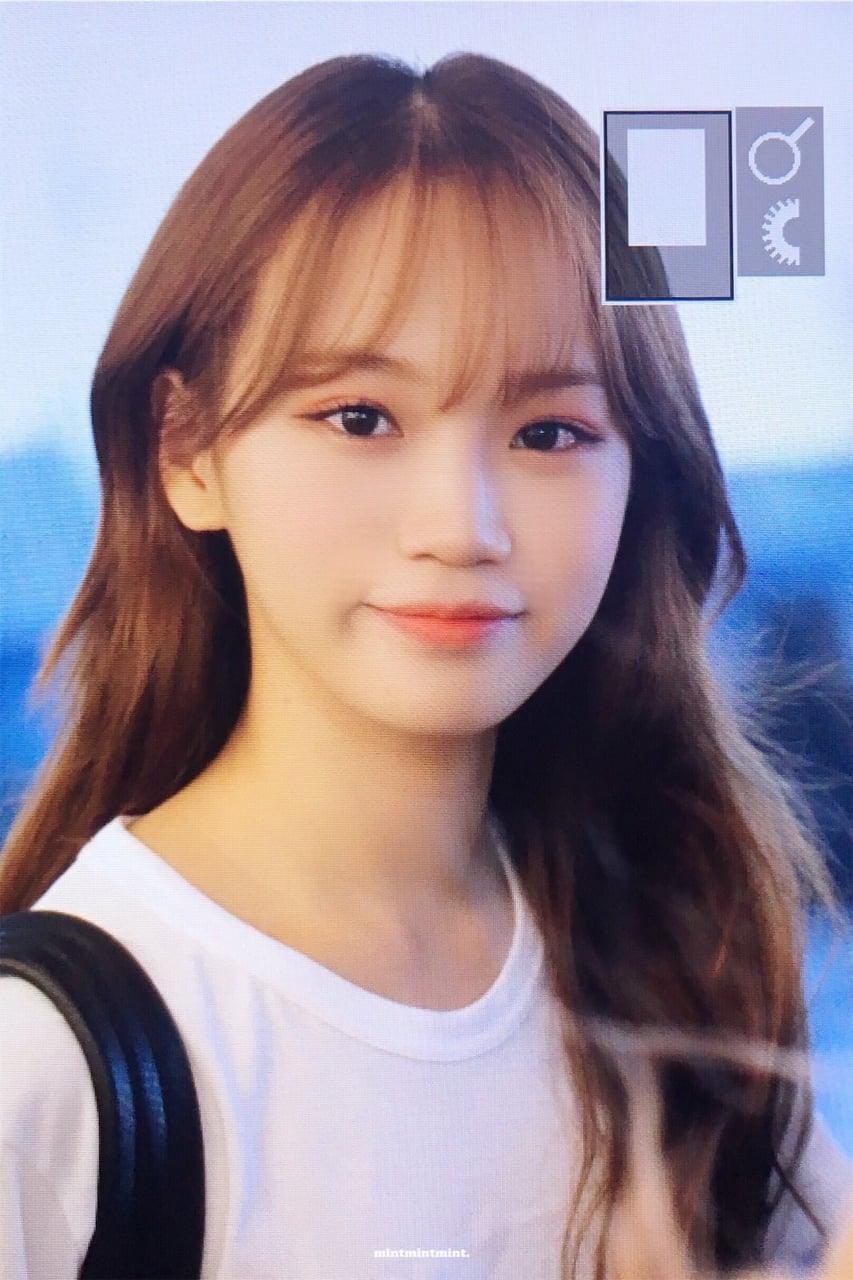 853x1280 chaewon izone shared by