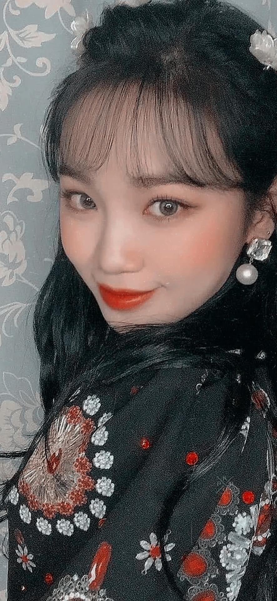 886x1920 chaewon wallpaper Tumblr posts