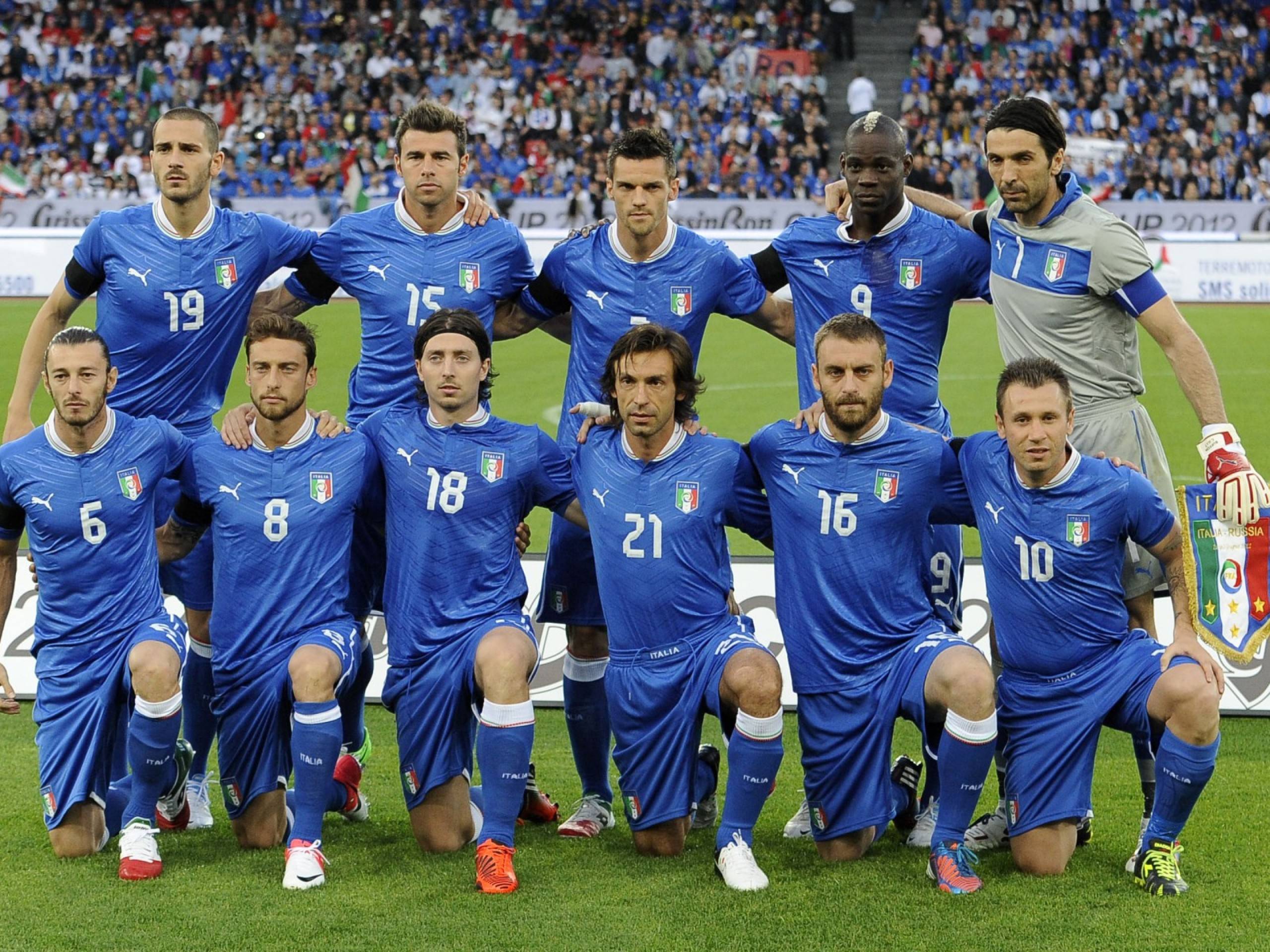2560x1920 Free download italy soccer team Football Wallpaper [2560x1920] for your Desktop, Mobile & Tablet. Explore National Football Teams 2015 HD Wallpaper. HD Football Wallpaper, NFL Football Team Wallpaper, NFL Football HD Wallpaper