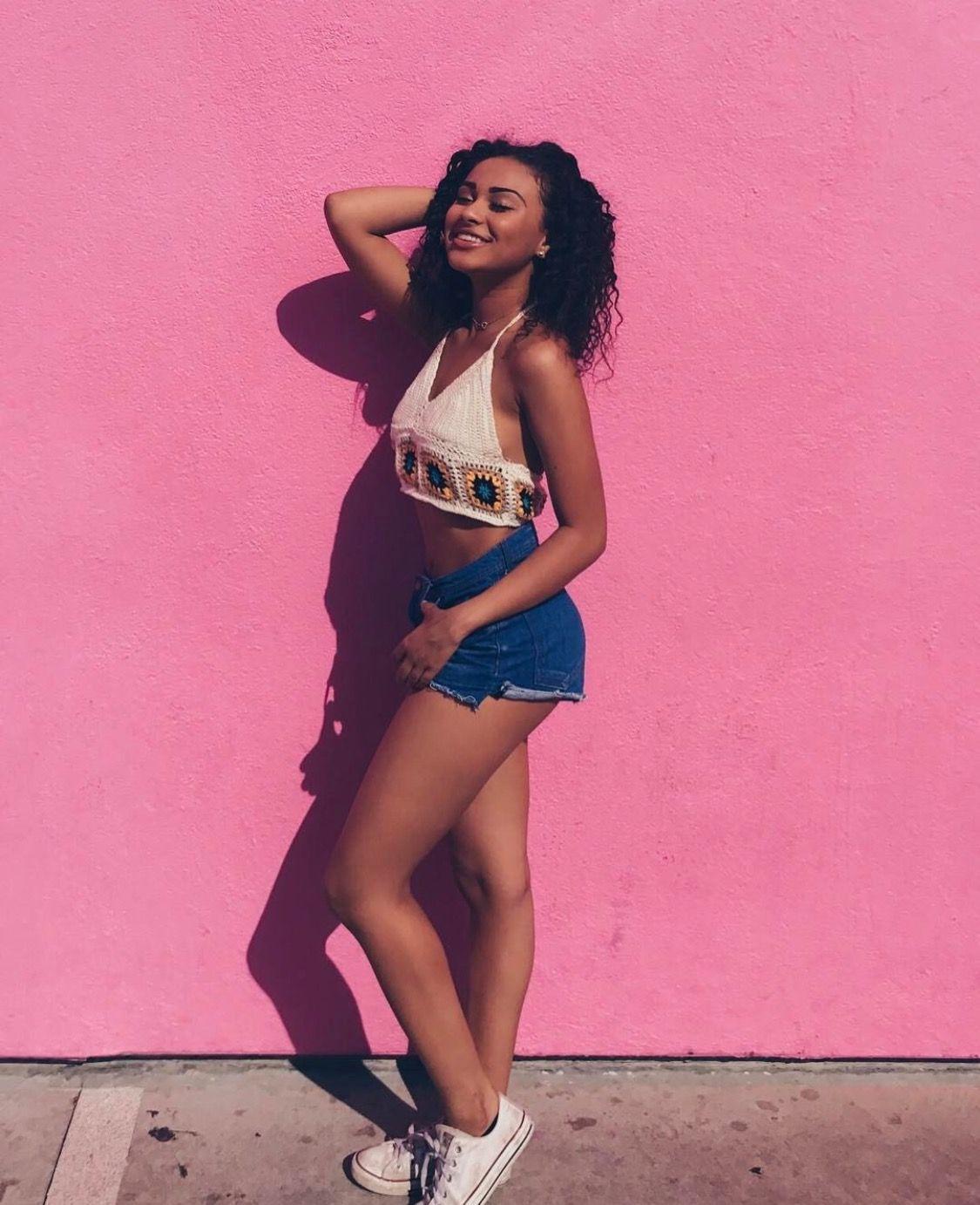 1125x1382 Daniella Perkins