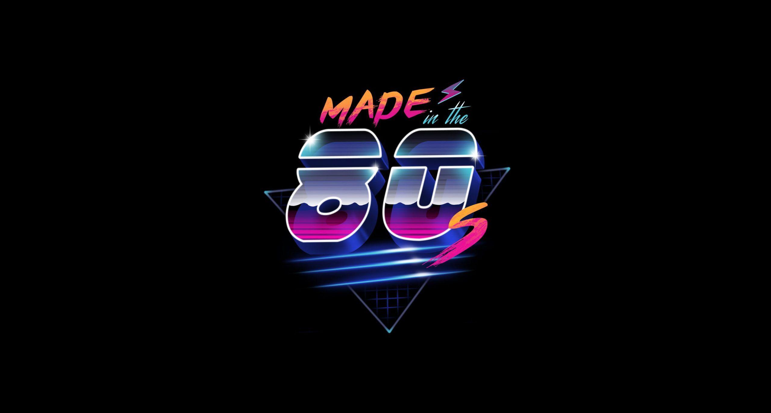 2560x1371 80s Car Retro Synthwave Wallpaper
