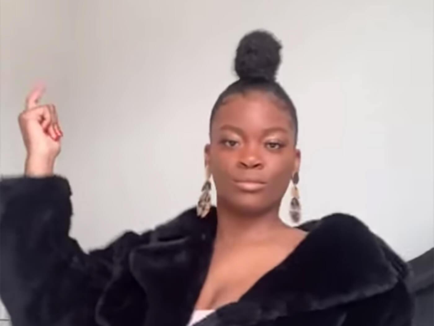 1400x1050 Kiana Ledé, Ari Lennox drop FaceTime video for “Chocolate”