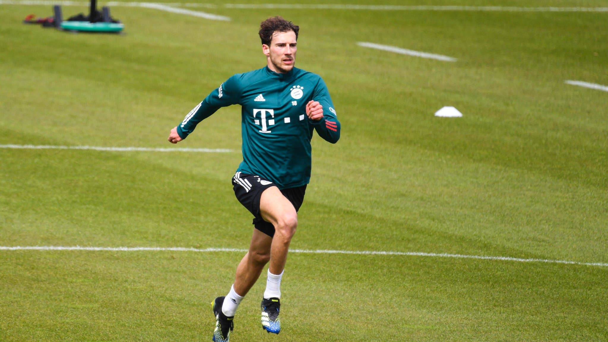 2048x1152 Bayern: Goretzka still affected in the thigh, concern for the Euro Indian Paper