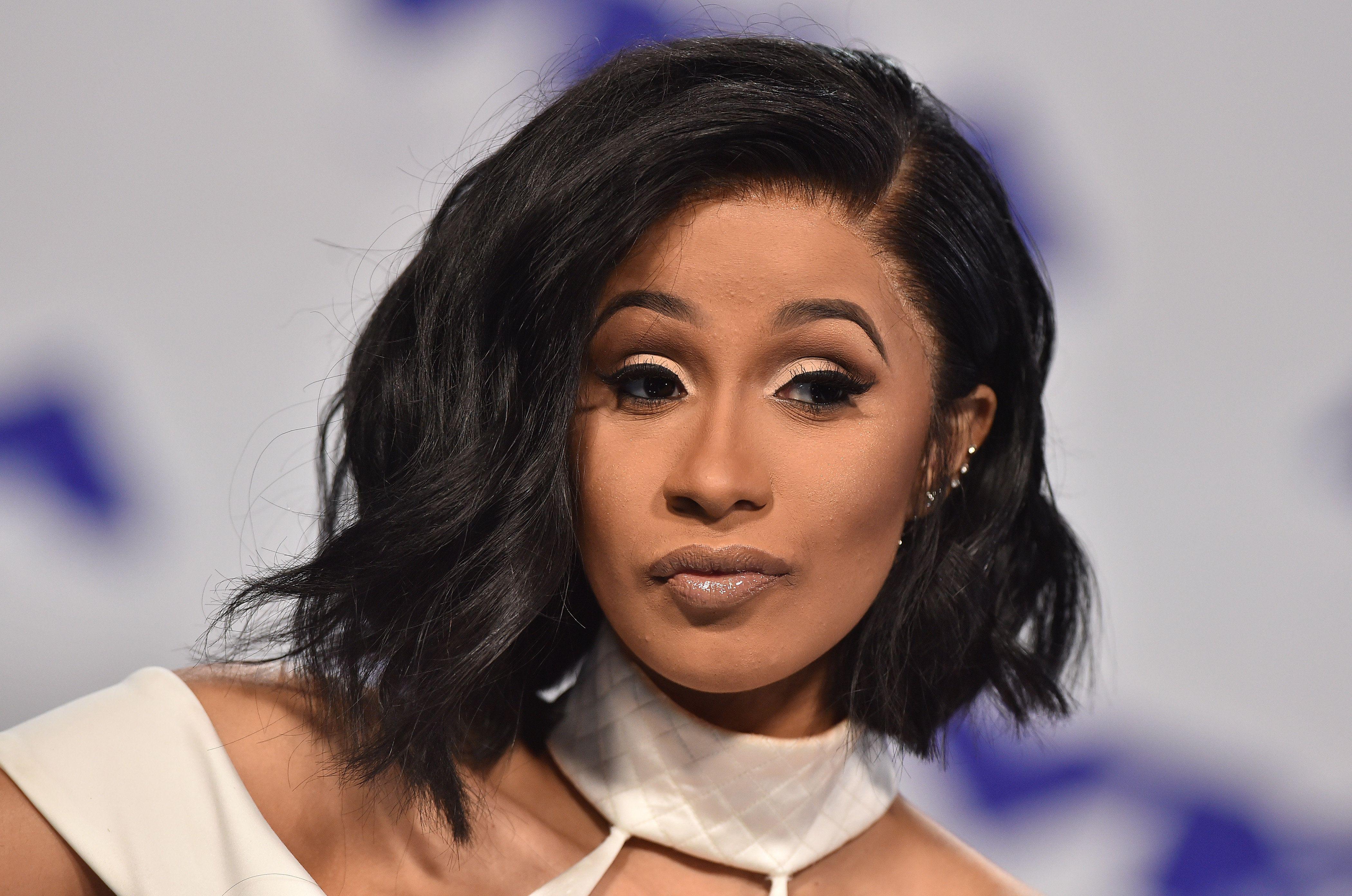 4200x2784 Cardi B HD Desktop Wallpaper