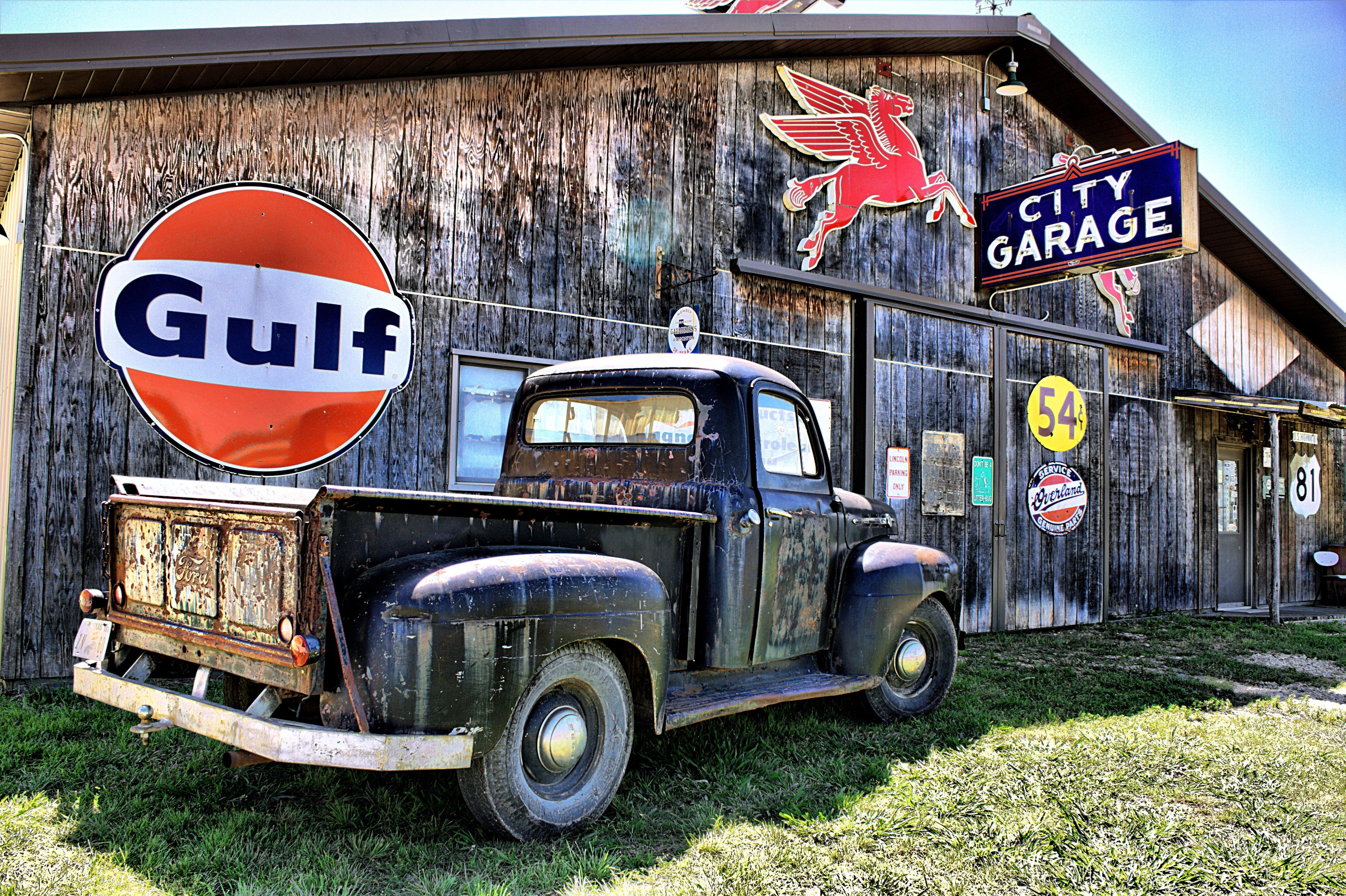 4770x3177 Old Ford Trucks Wallpaper