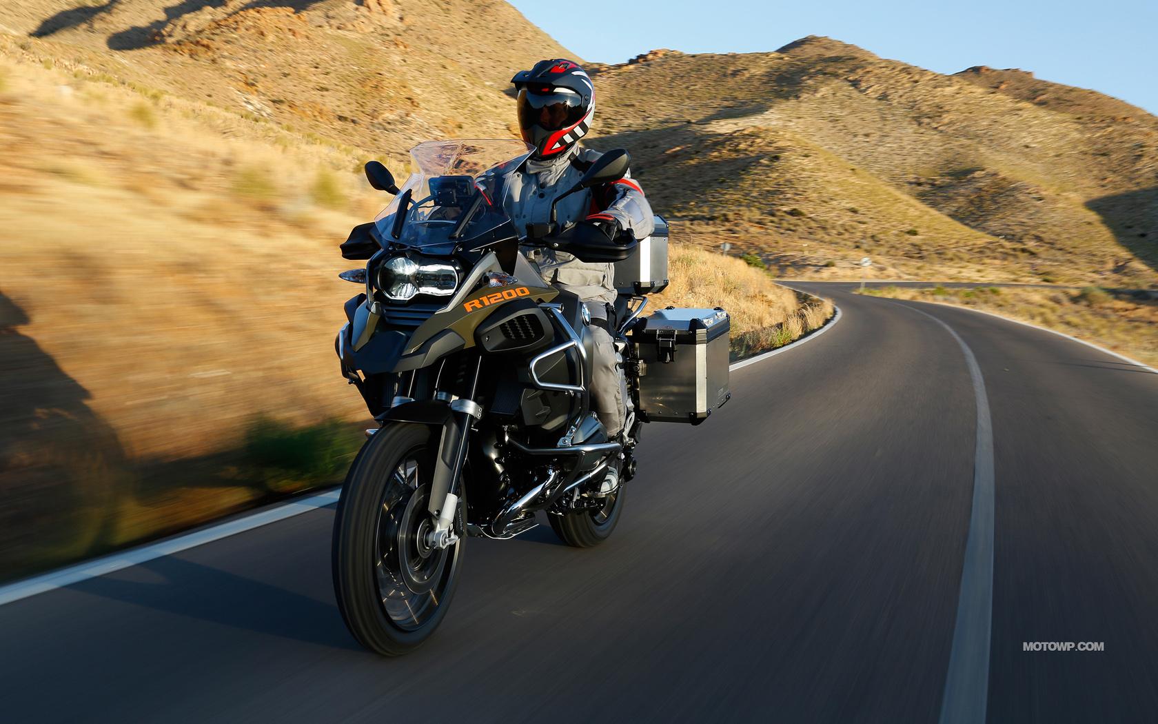 1680x1050 BMW GS Wallpaper