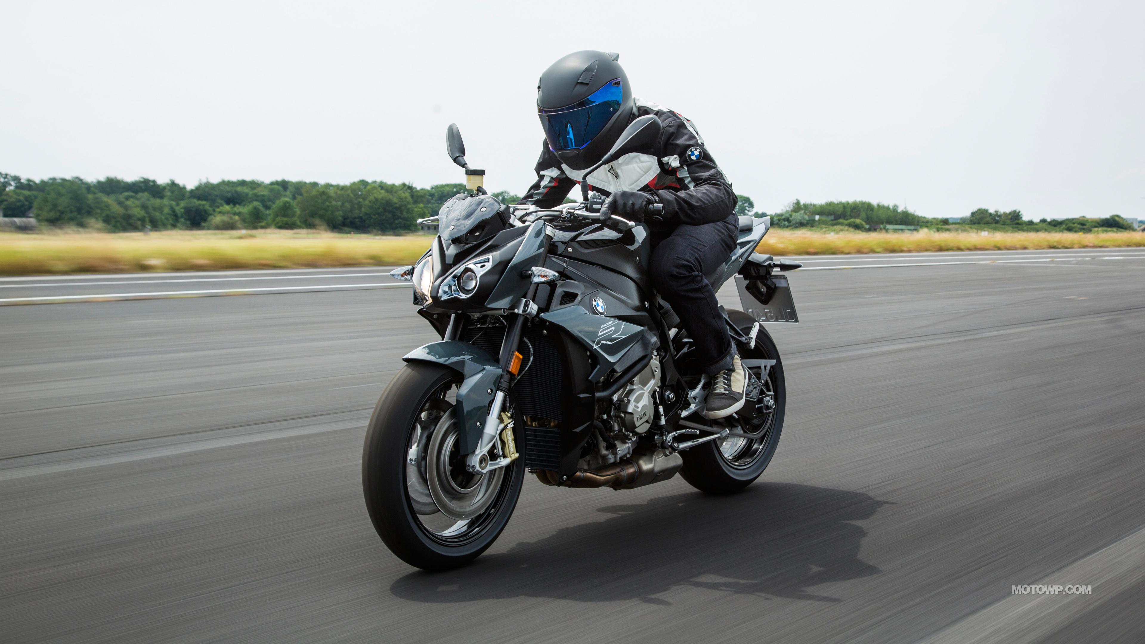3840x2160 Motorcycle desktop wallpaper BMW S 1000 R