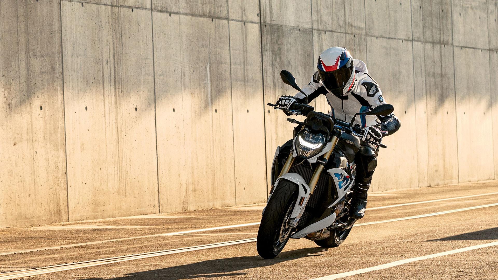 1920x1080 S 1000 R
