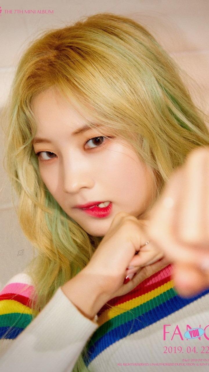 720x1280 ✩