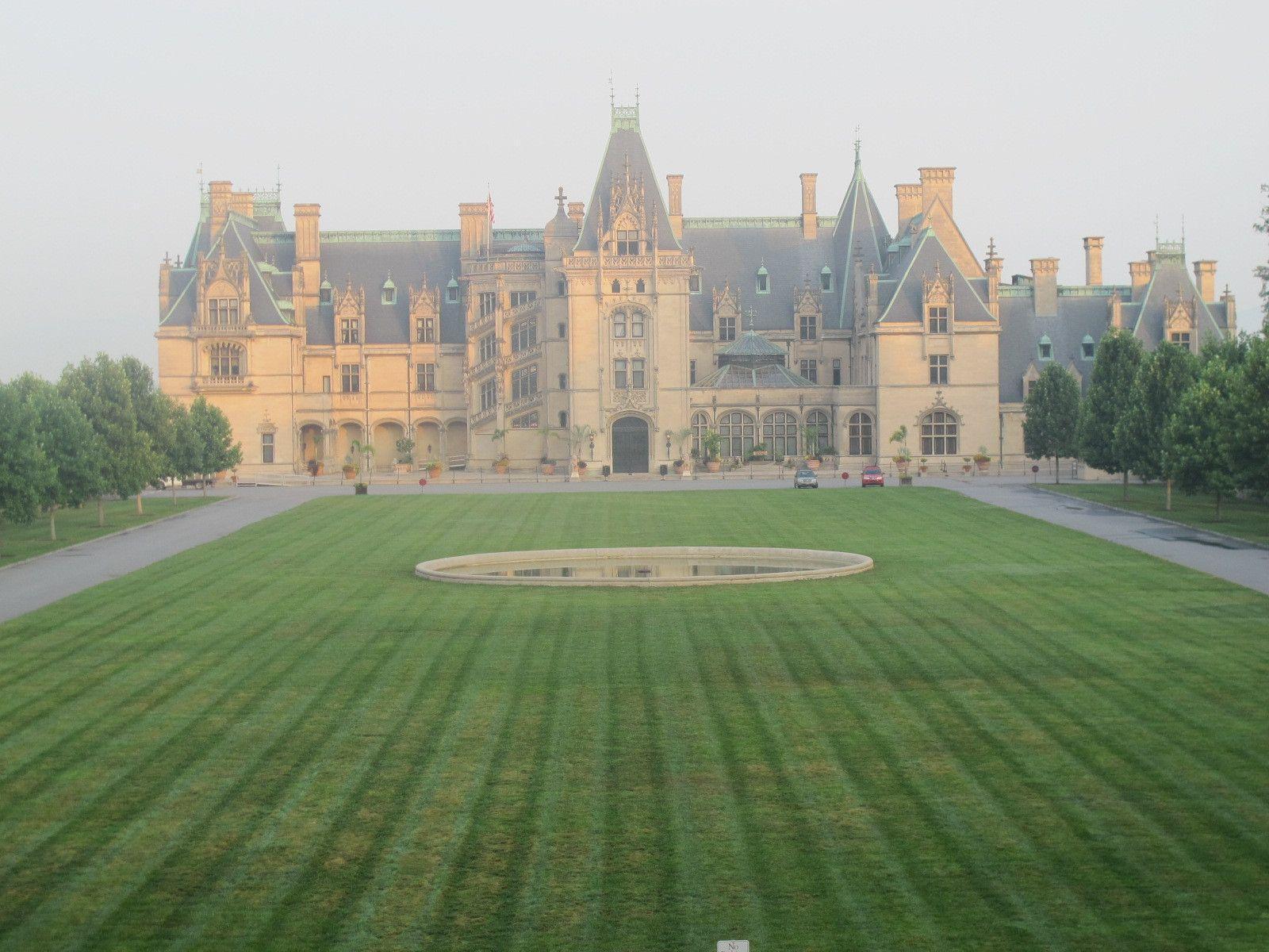 1600x1200 Biltmore Wallpaper