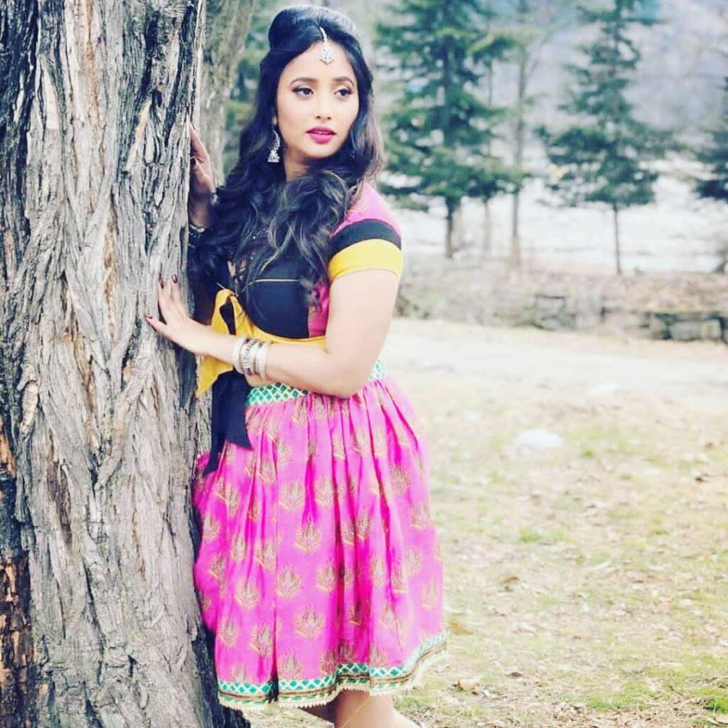 1024x1024 Bhojpuri Actress Rani Chatterjee HD Wallpaper, Photo, Image